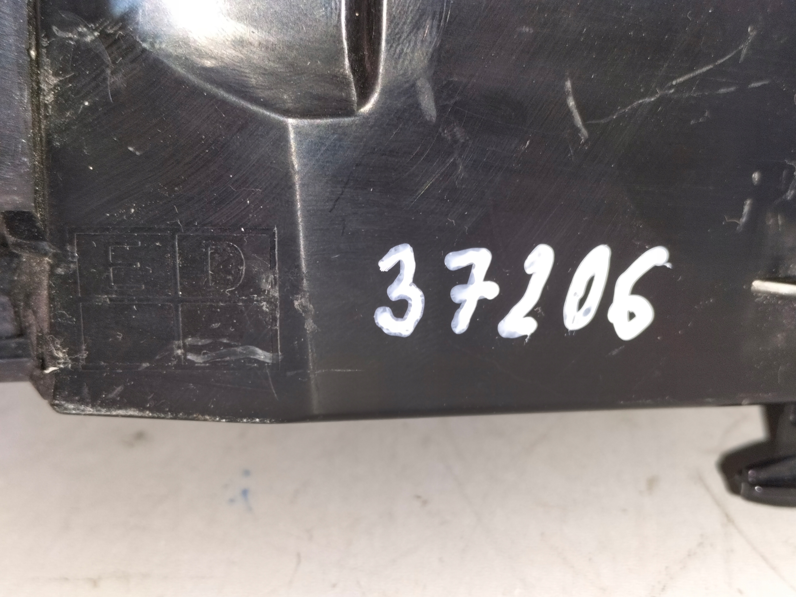 PRAVE ZADNE SVETLO PEUGEOT 308 III T10 21- GT LED