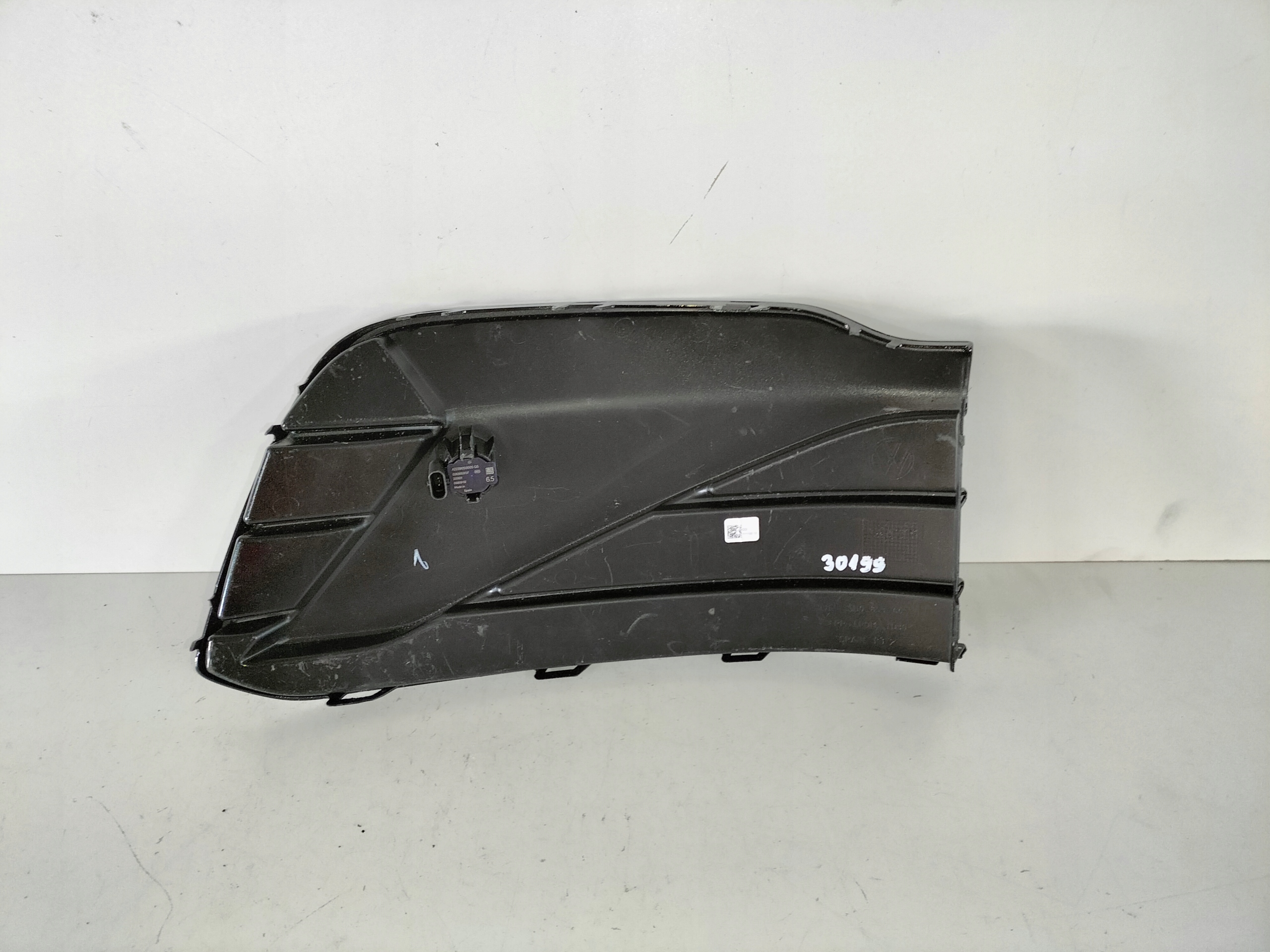 LAVA LISTA MRIEZKA VW GOLF 8 VIII 20- R-LINE