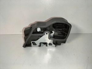 ZÁMOK ĽAVÝCH ZADNÝCH DVERÍ BMW 1 F20 11- BMW 3 E90 04- F30 F31 11- ZÁMOK ĽAVÝCH ZADNÝCH DVERÍ BMW 1 F20 11- BMW 3 E90 04- F30 F31 11-