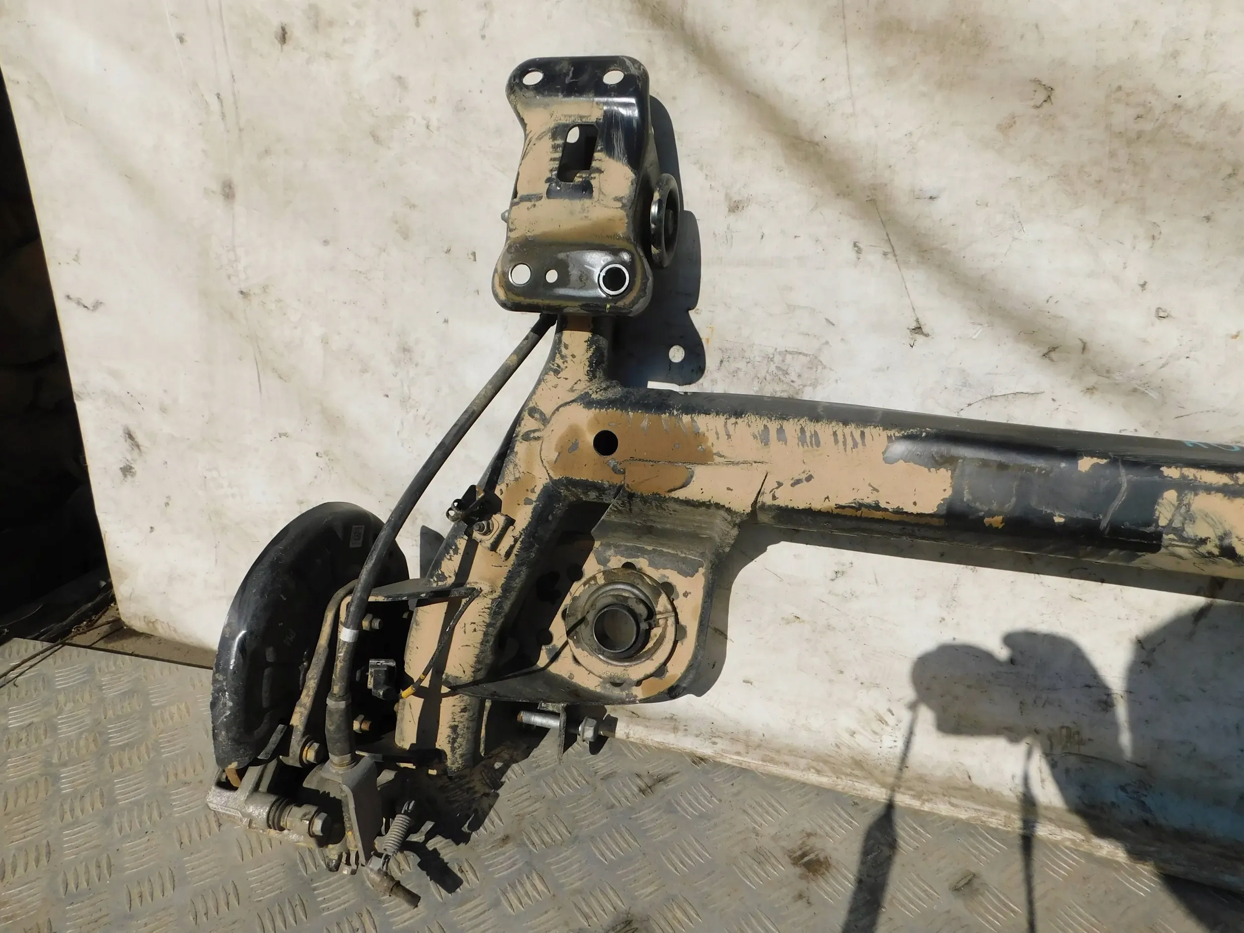 ZADNÁ NÁPRAVA HYUNDAI KONA