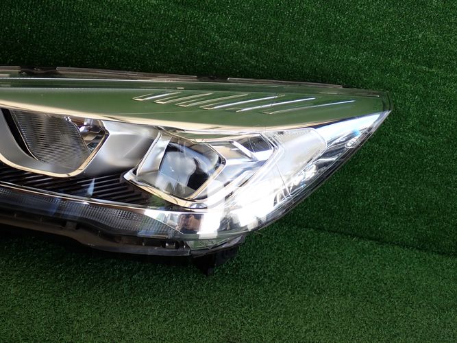 FORD KUGA MK2 II XENON LIFT 16- LAVE PREDNE SVETLO