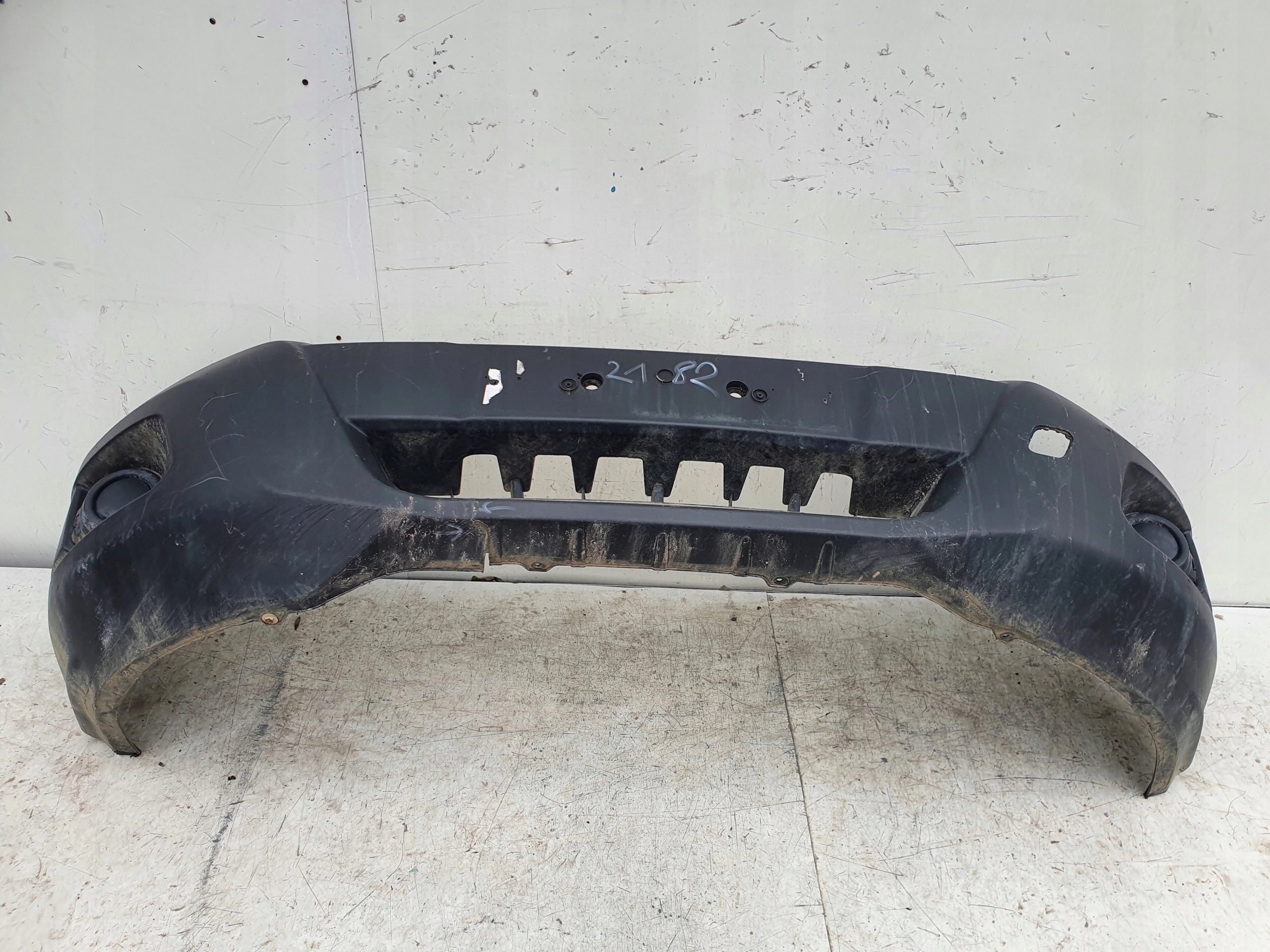 FORD TRANSIT MK8 PREDNÝ NÁRAZNÍK