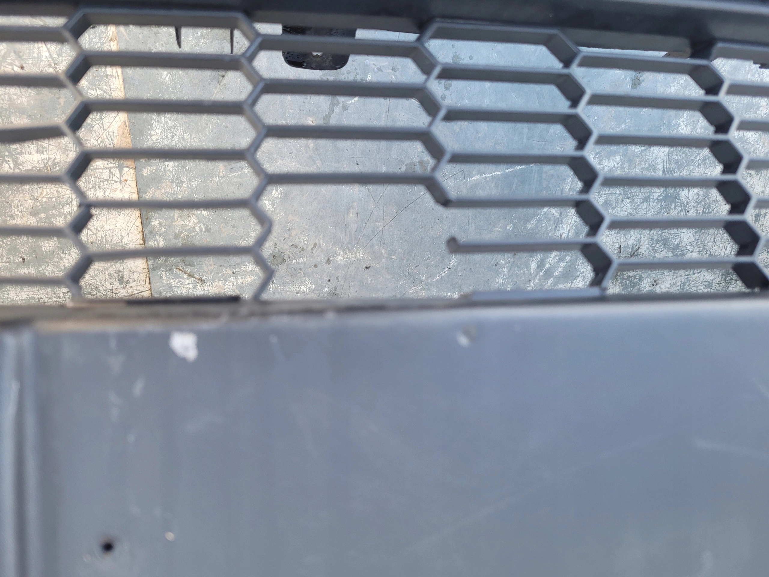 FIAT 500L 500 L PREDNÝ NÁRAZNÍK