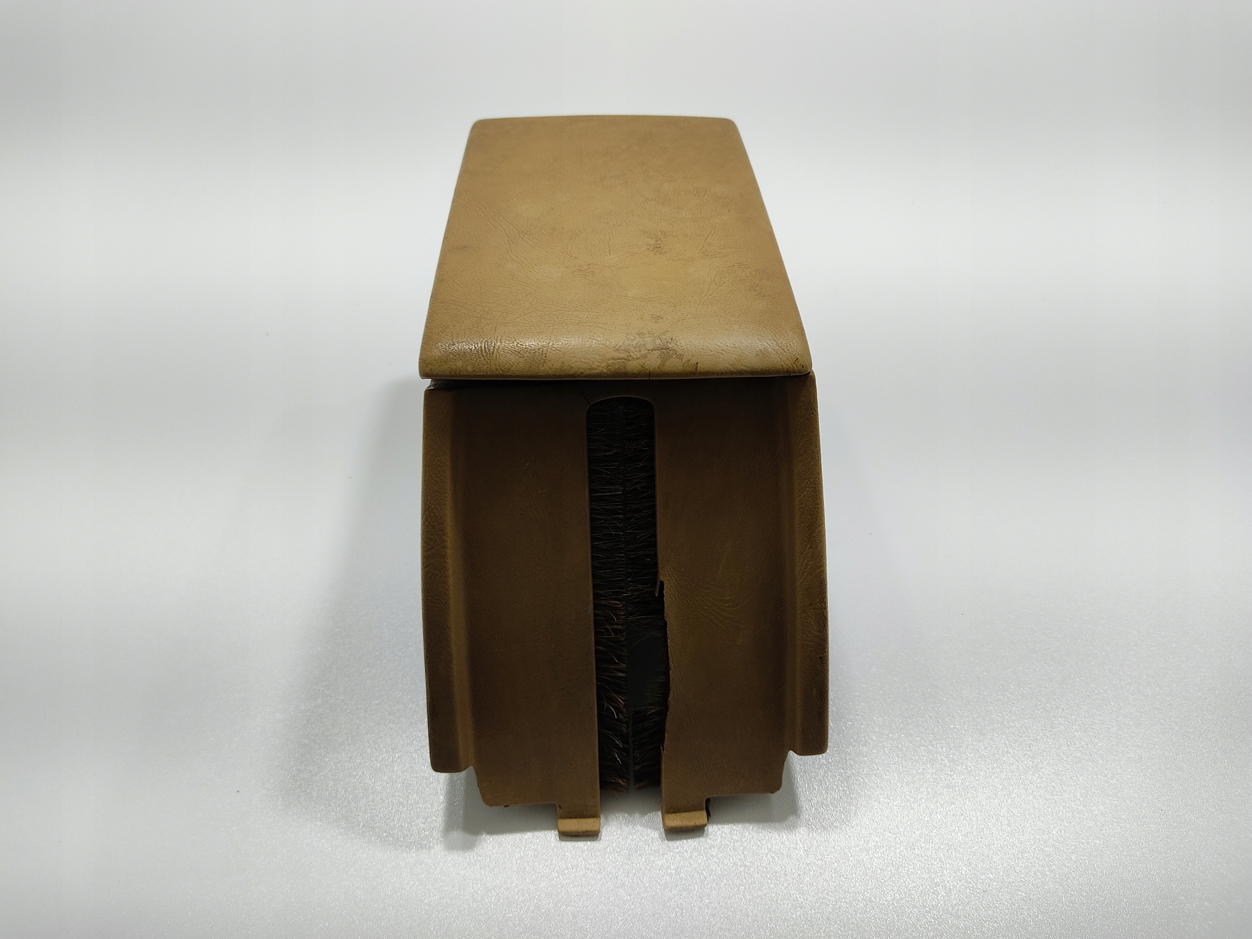 LAKŤOVÁ OPIERKA ODKLADACI KASTLIK ZAPALOVAC TUNEL BMW 7 E23 1977-1986