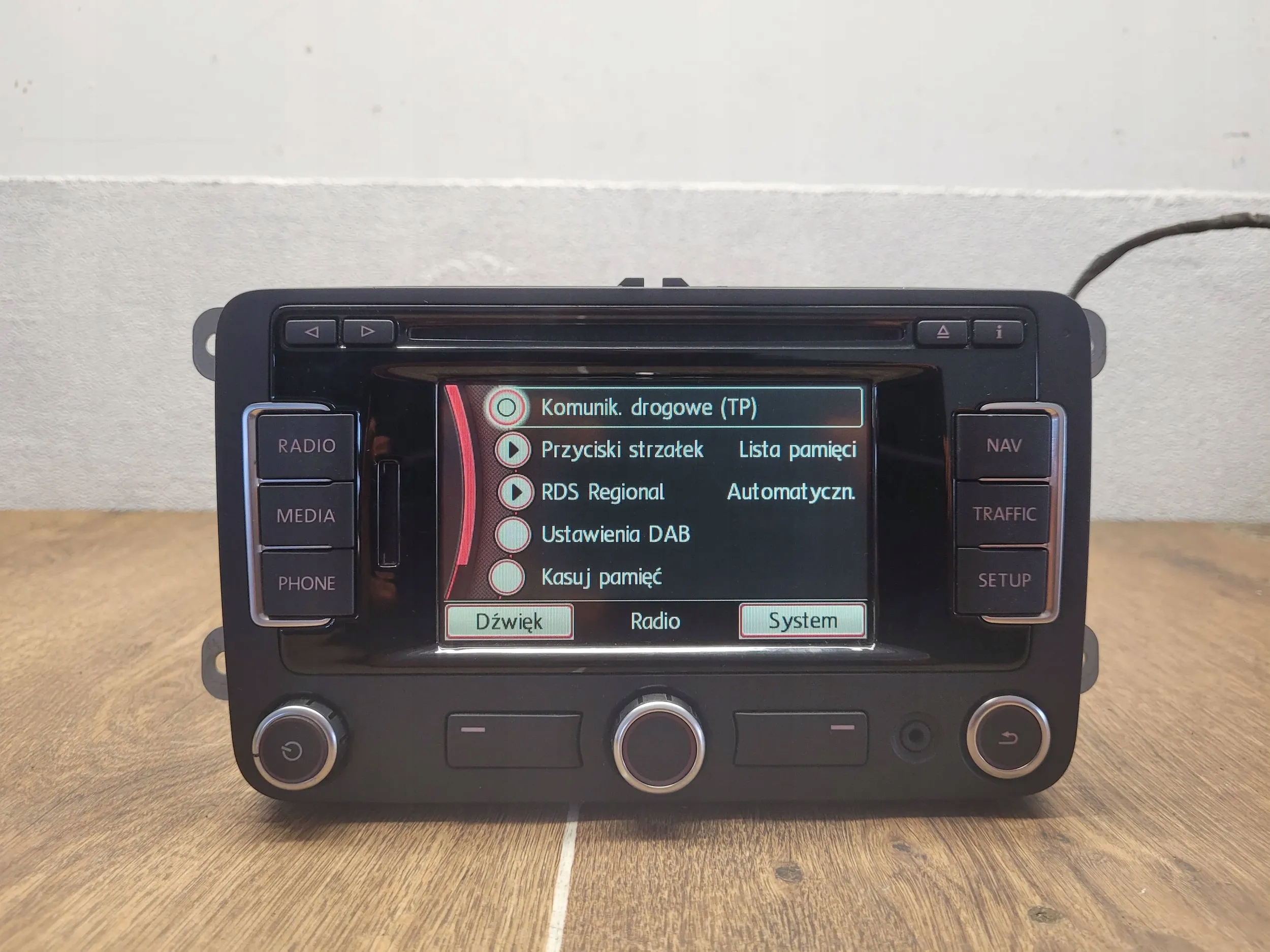 Volkswagen PASSAT CC 3C0035279G RADIO NAVIGACIA KOD