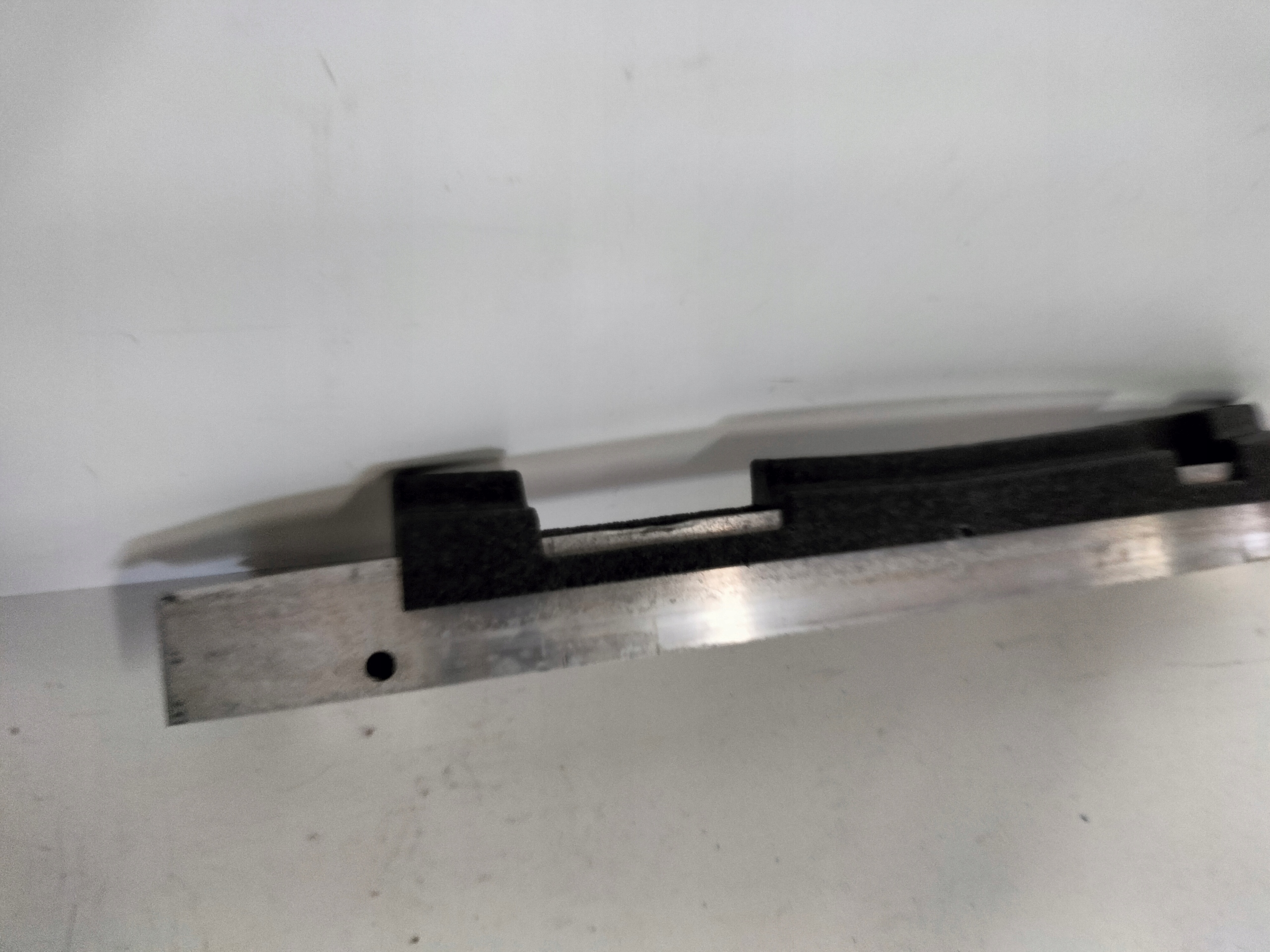 ZADNA VYSTUHA OPEL MERIVA B 10-