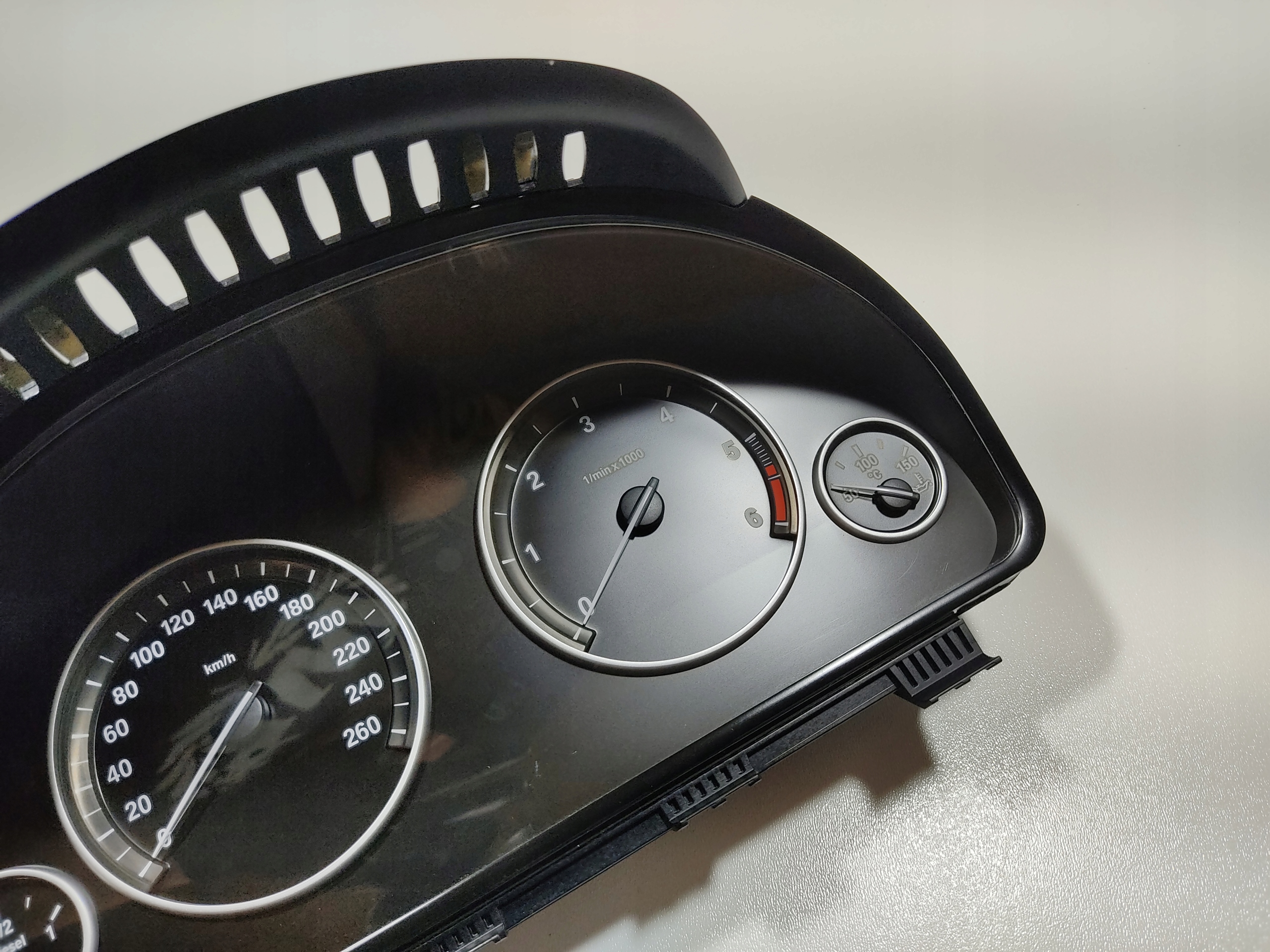 TACHOMETER BUDIKY BMW X3 F25 3.0 D 9285194 2010-2017 EUROPA