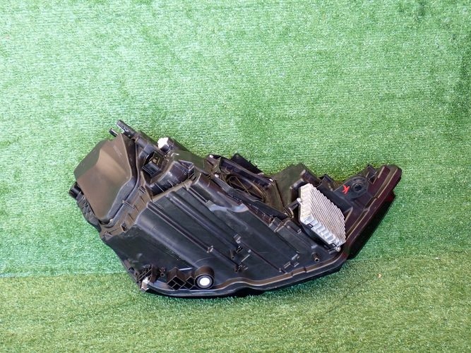 AUDI A6 C8 FULL LED 18- LAVE PREDNE SVETLO 4K0941033