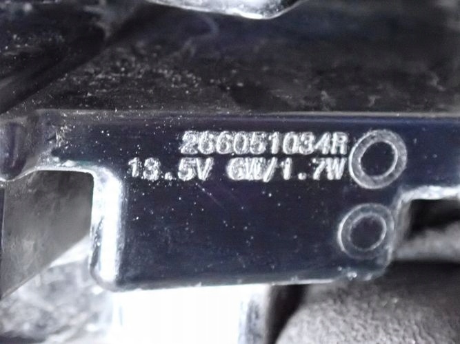 RENAULT CLIO IV LED LIFT 16- LAVA HMLOVKA LED drl
