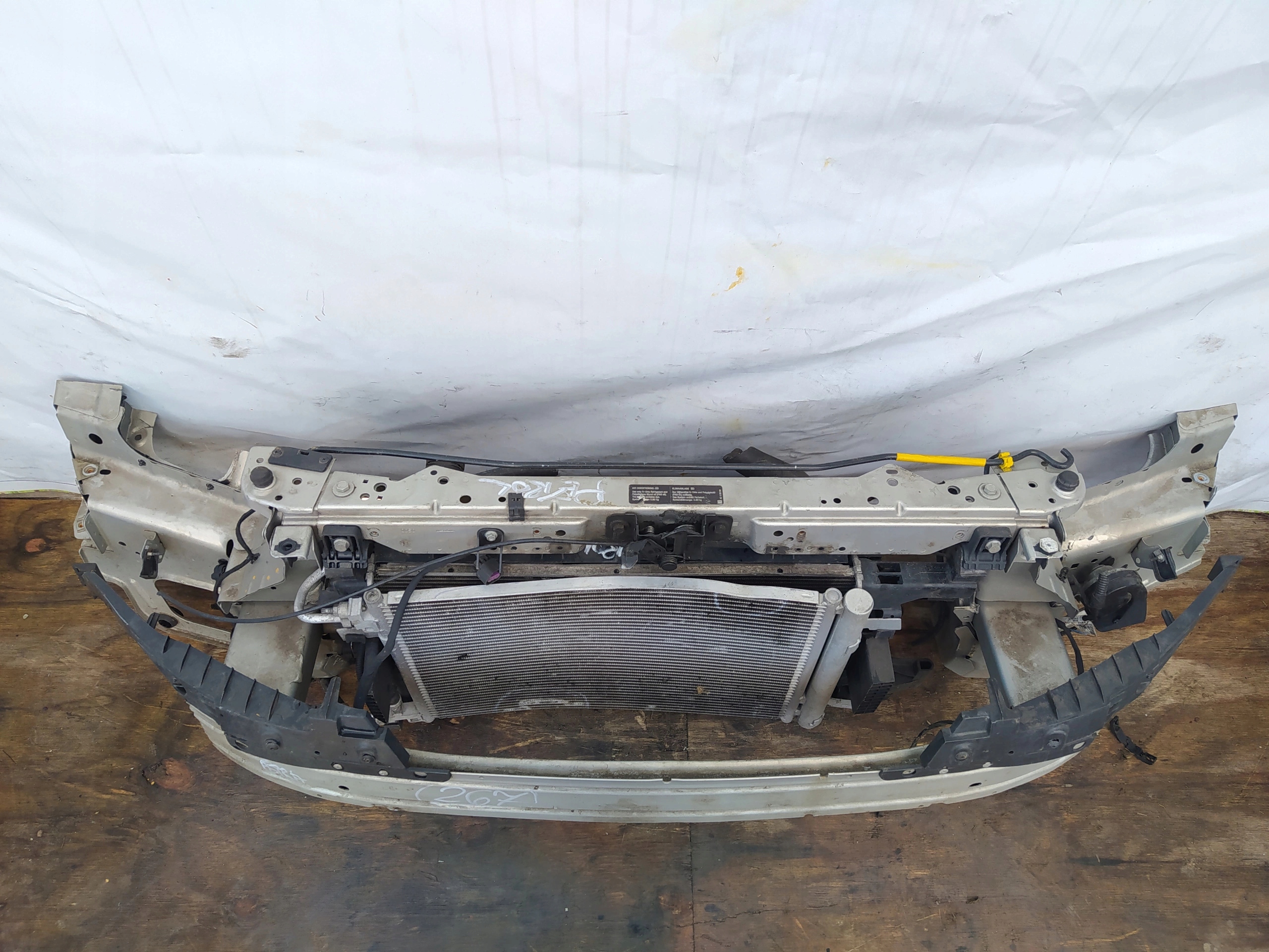 OPEL ASTRA J BENZIN PREDNÉ ČELO