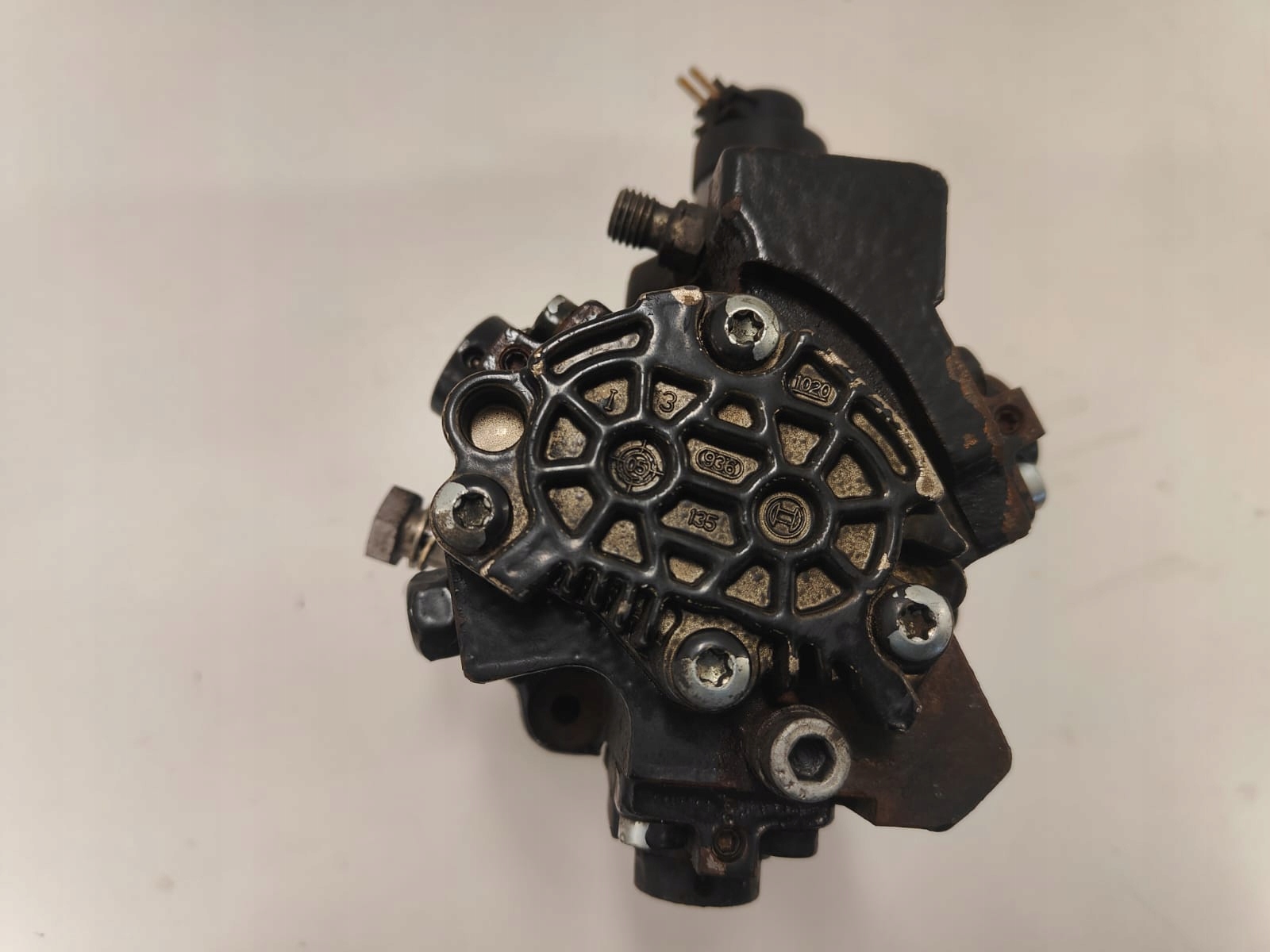 Audi 2.7tdi 3.0tdi 0445010154 VSTREKOVACIE ČERPADLO POSKODENIE ZASUVKA