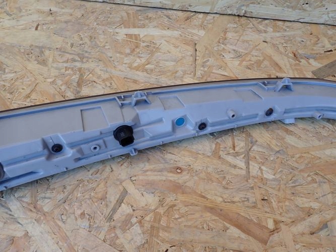 HYUNDAI IONIQ V 20- PREDNÉ SVETLO LED drl LAVA 92108.GI