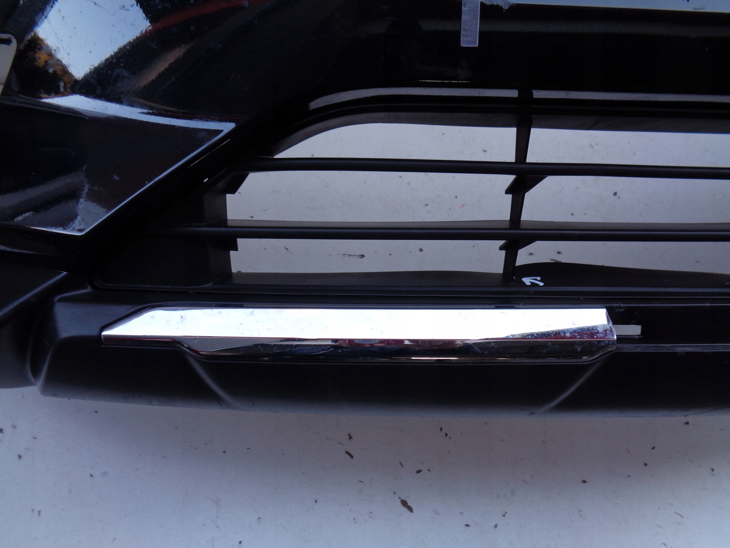 PREDNÝ NÁRAZNÍK NISSAN X-TRAIL T32 18- LIFT NR 39778