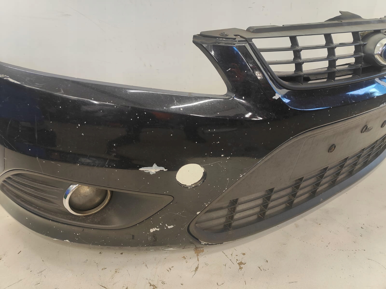 Ford focus mk2 lift 07-10 PREDNÝ NÁRAZNÍK