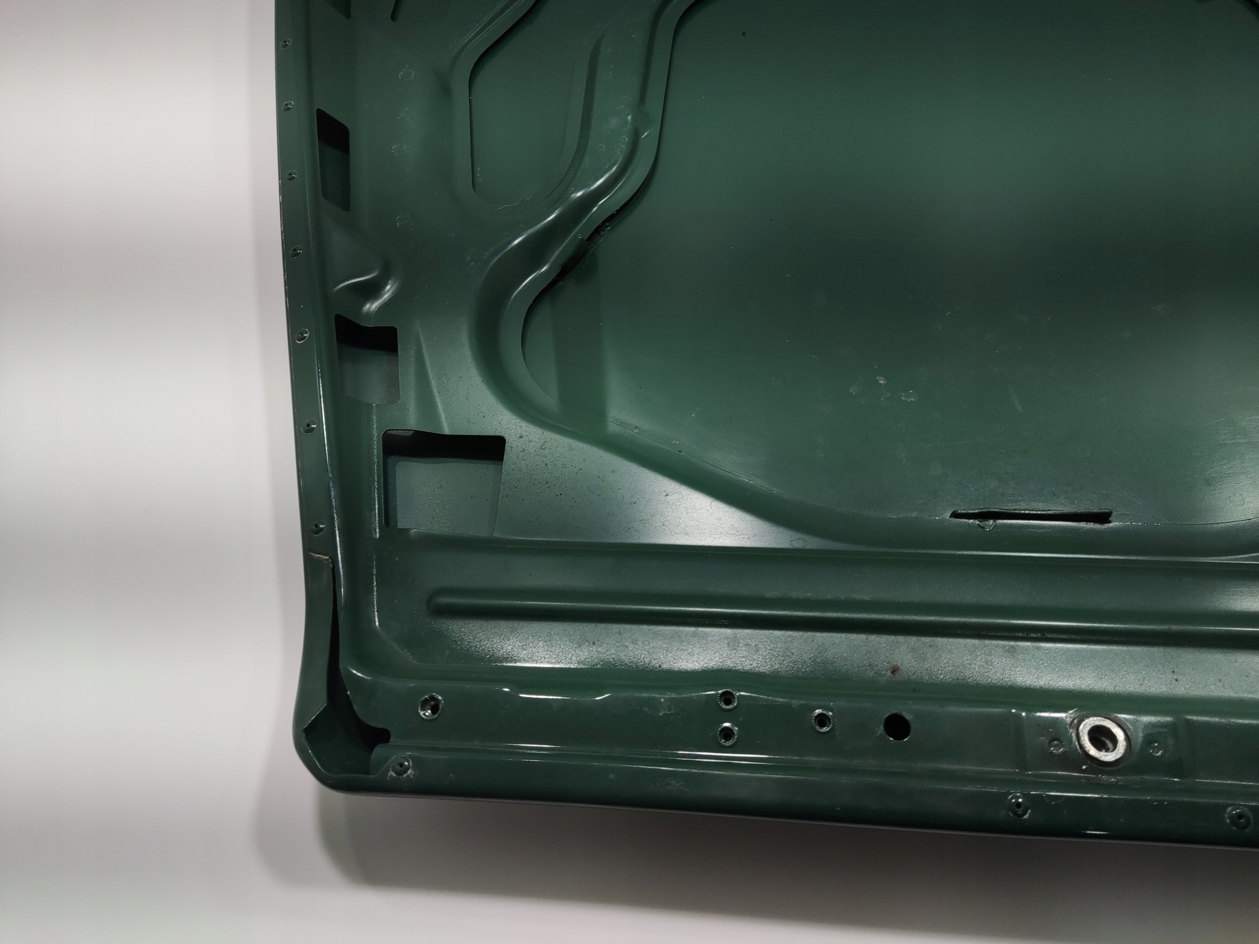 PREDNÁ KAPOTA LAND ROVER DEFENDER TD5 1999-2006