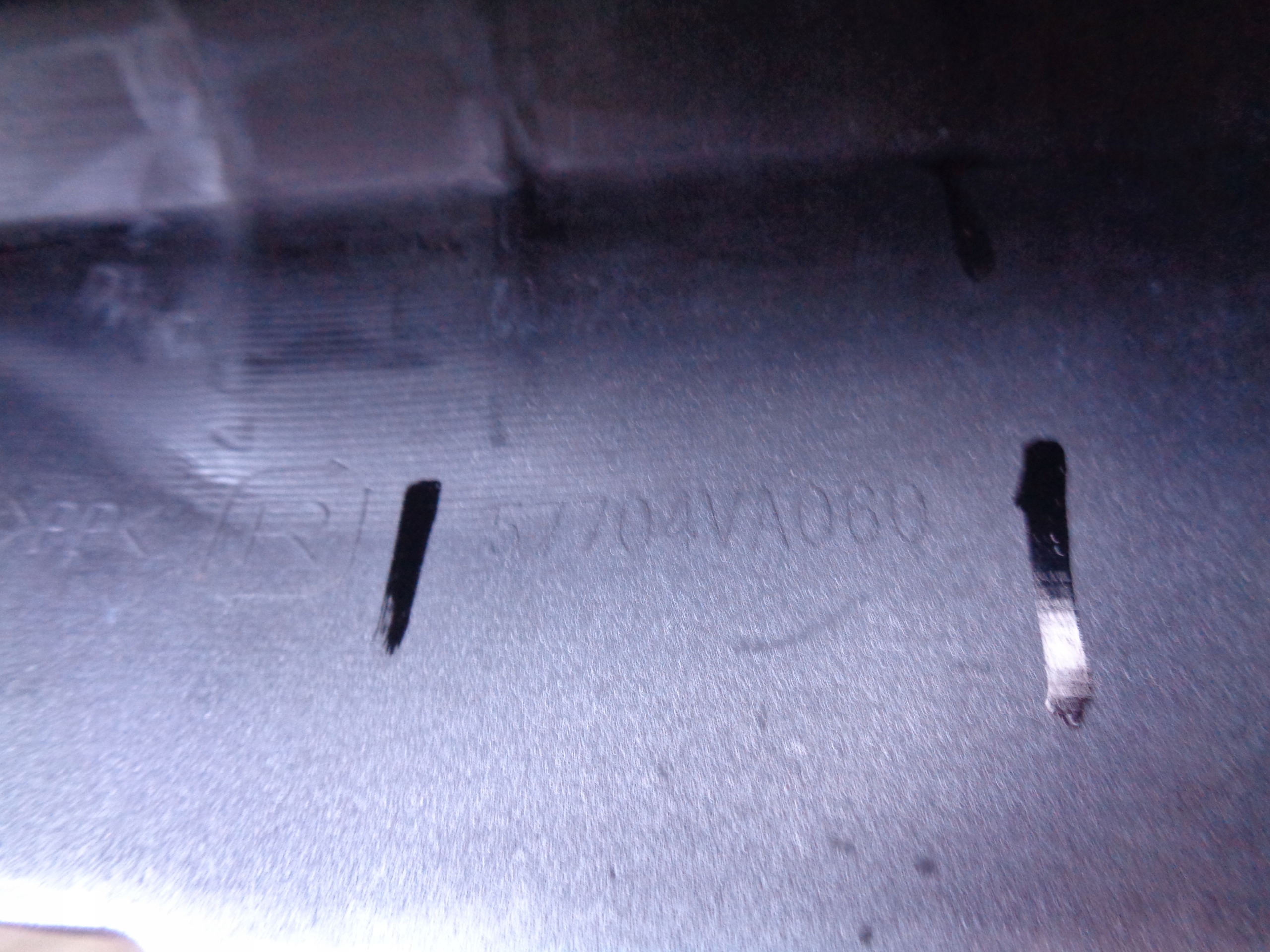 PREDNÝ NÁRAZNÍK SUBARU LEVORG 18- LIFT NR 36788