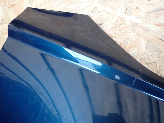 SKODA KAROQ 57A PRAVY PREDNY BLATNIK