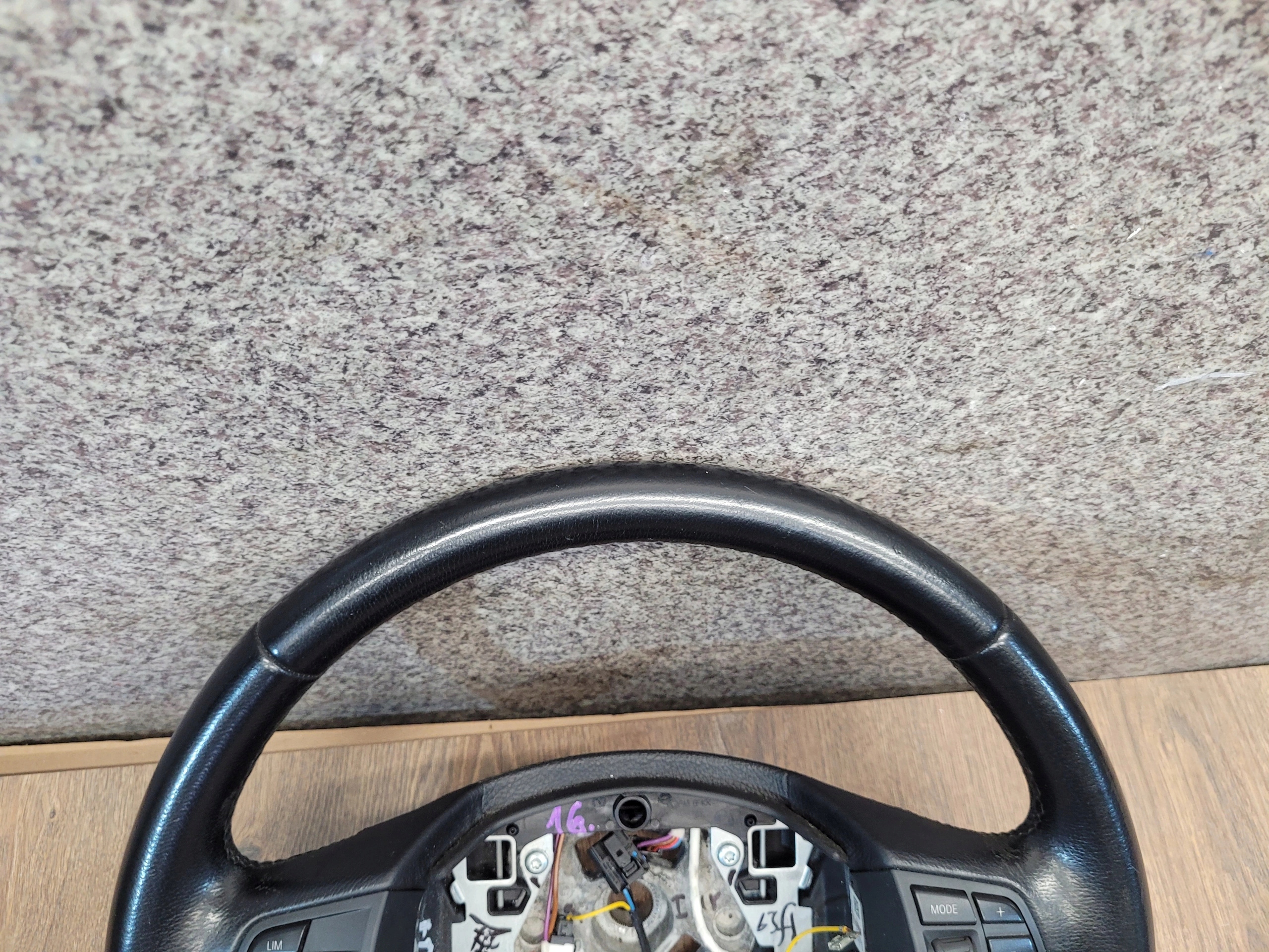 BMW 5 F10 F11 VOLANT MULTIFUNKCIA