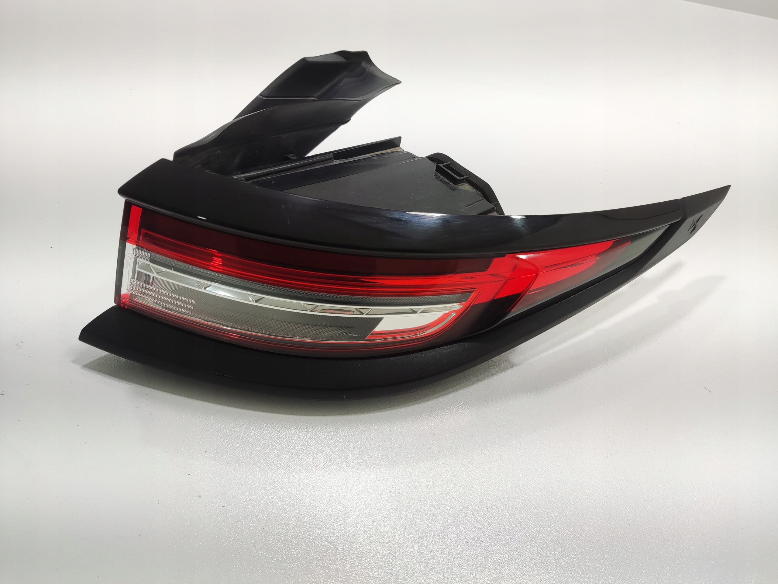 PRAVE ZADNE SVETLO CITROEN DS3 DS 3 CROSSBACK 9827059380 2019-2022