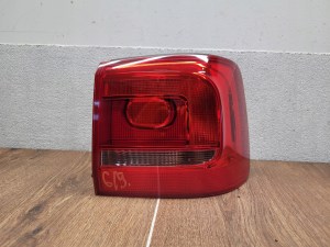 Vw Touran II 010-015 1T0945096R PRAVE ZADNE SVETLO Vw Touran II 010-015 1T0945096R PRAVE ZADNE SVETLO