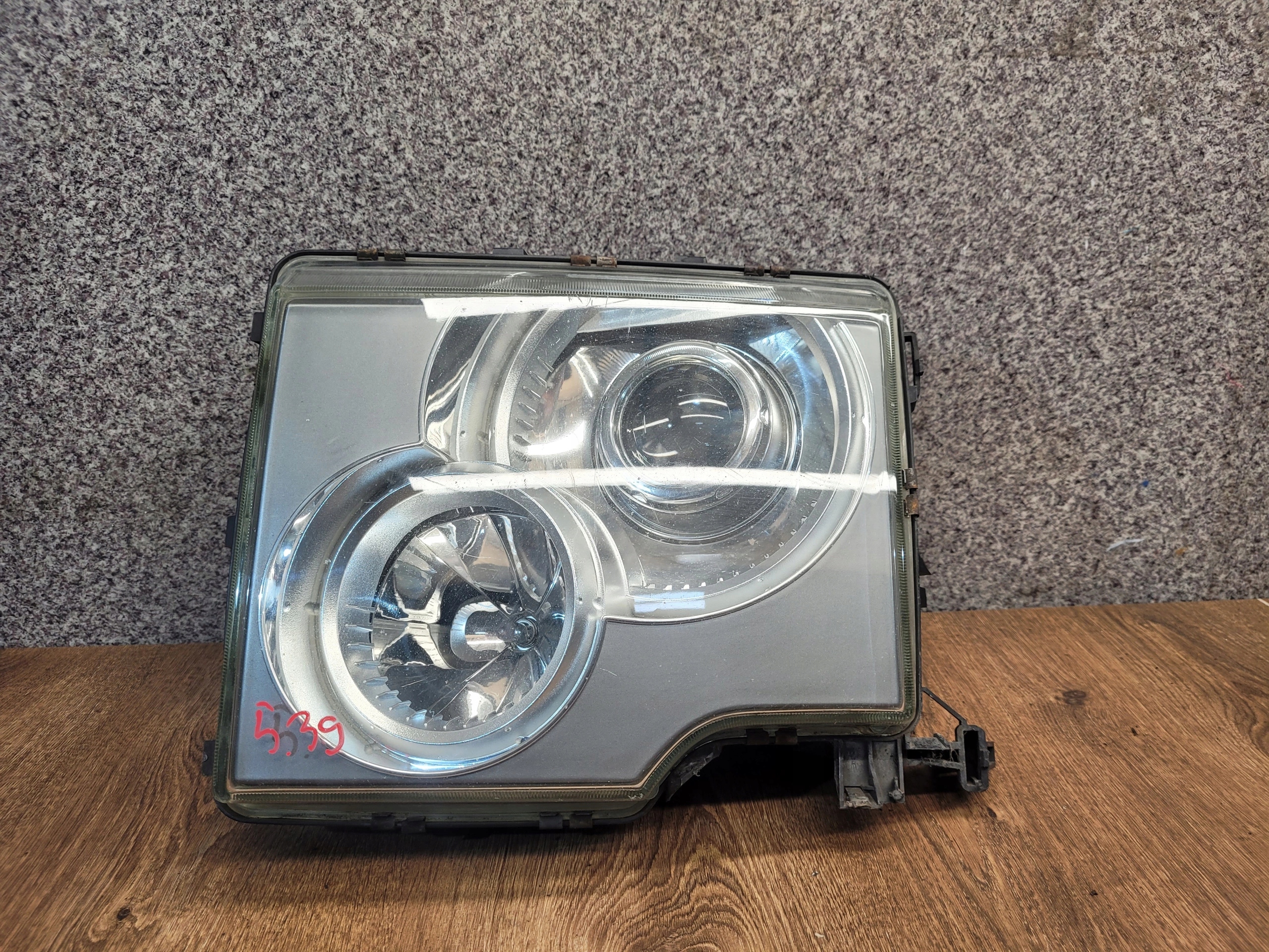 RANGE ROVER L322 VOGUE XENON ĽAVÉ PREDNÉ SVETLO