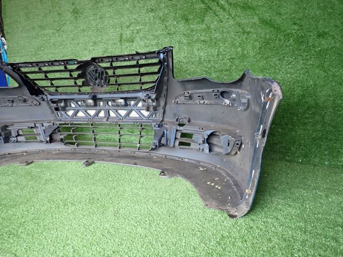 VW TOURAN LIFT 06-10 PREDNÝ NÁRAZNÍK