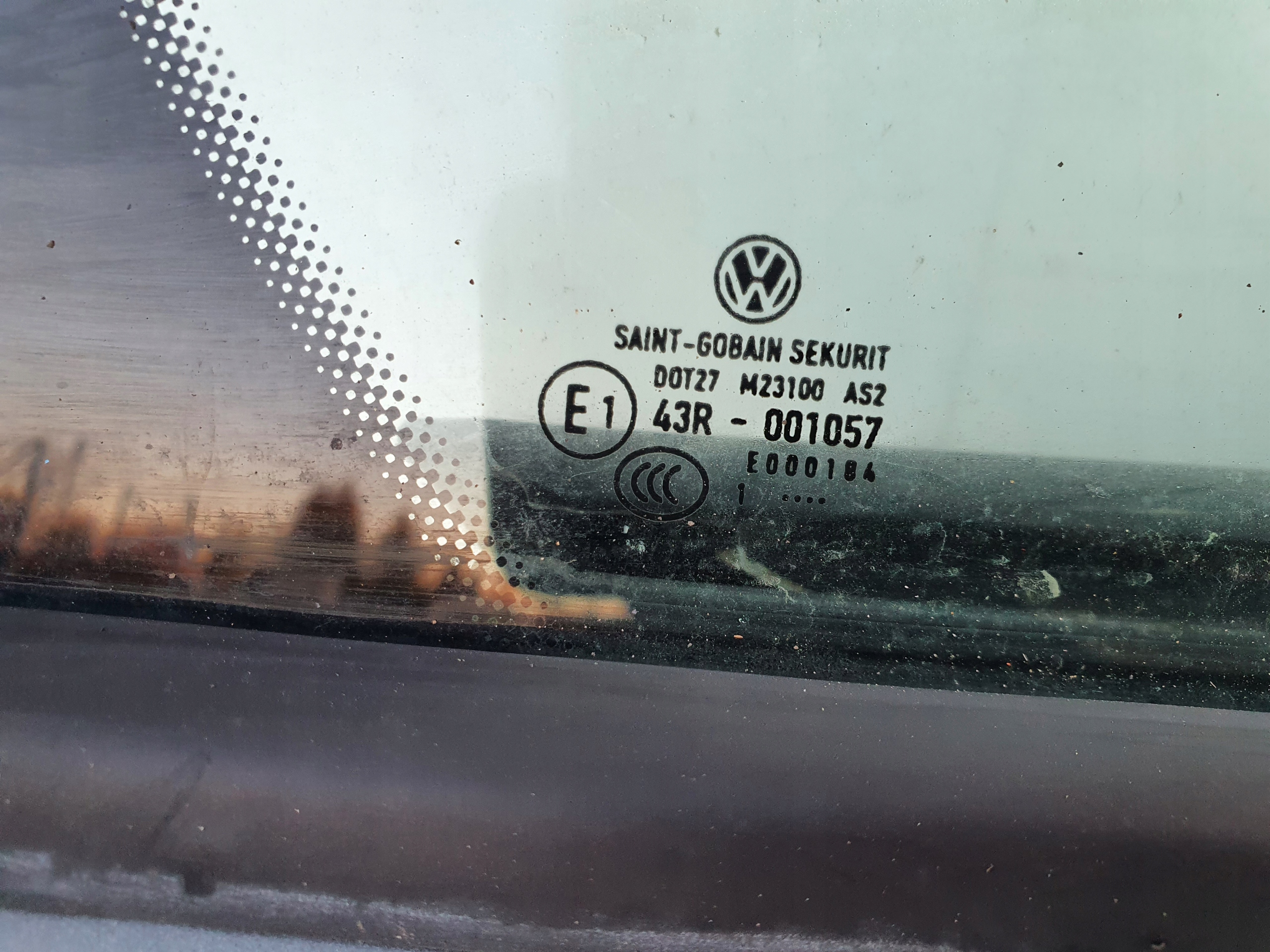 VW GOLF VI 6 HB PRAVE ZADNE DVERE