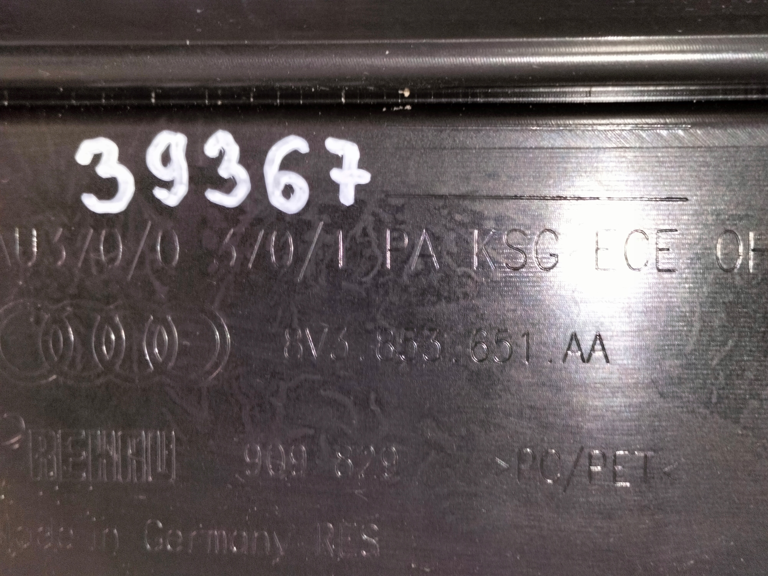 MRIEZKA LISTA AUDI A3 8V LIFT 16- HB