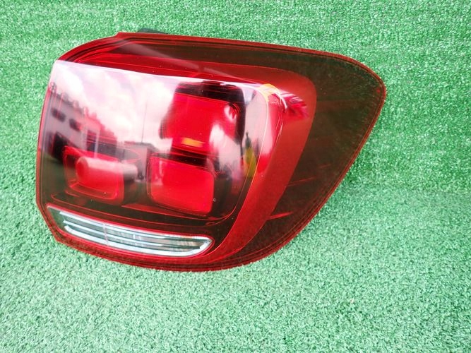 DACIA SANDERO II LIFT 15- PRAVE ZADNE SVETLO