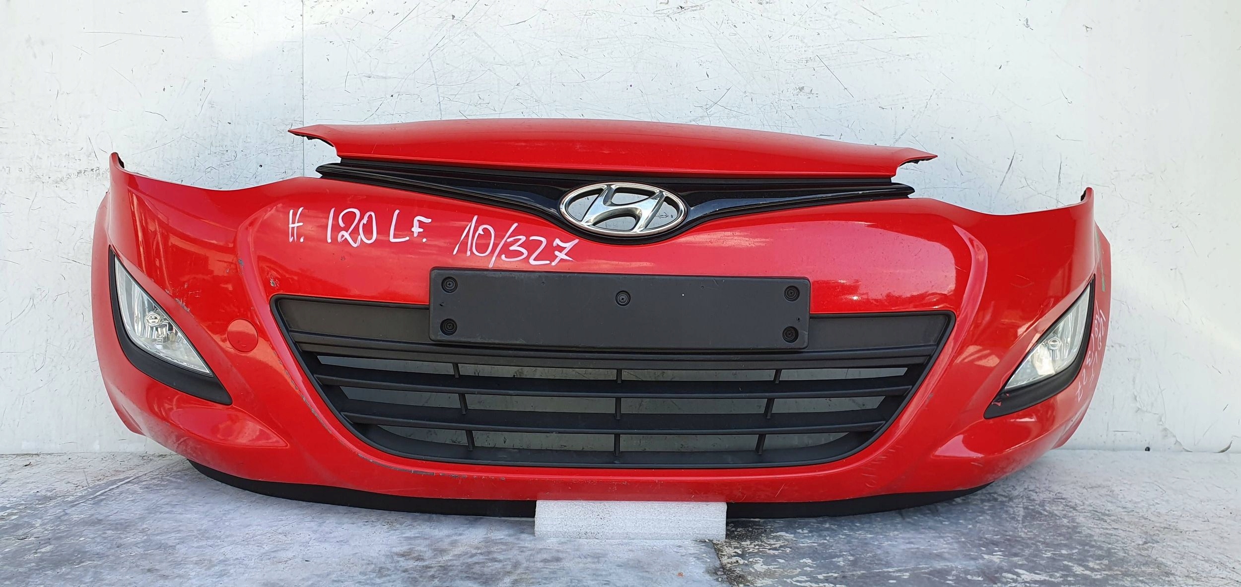 Hyundai i20 1 LIFT 012-014 PREDNÝ NÁRAZNÍK 86511-1J500