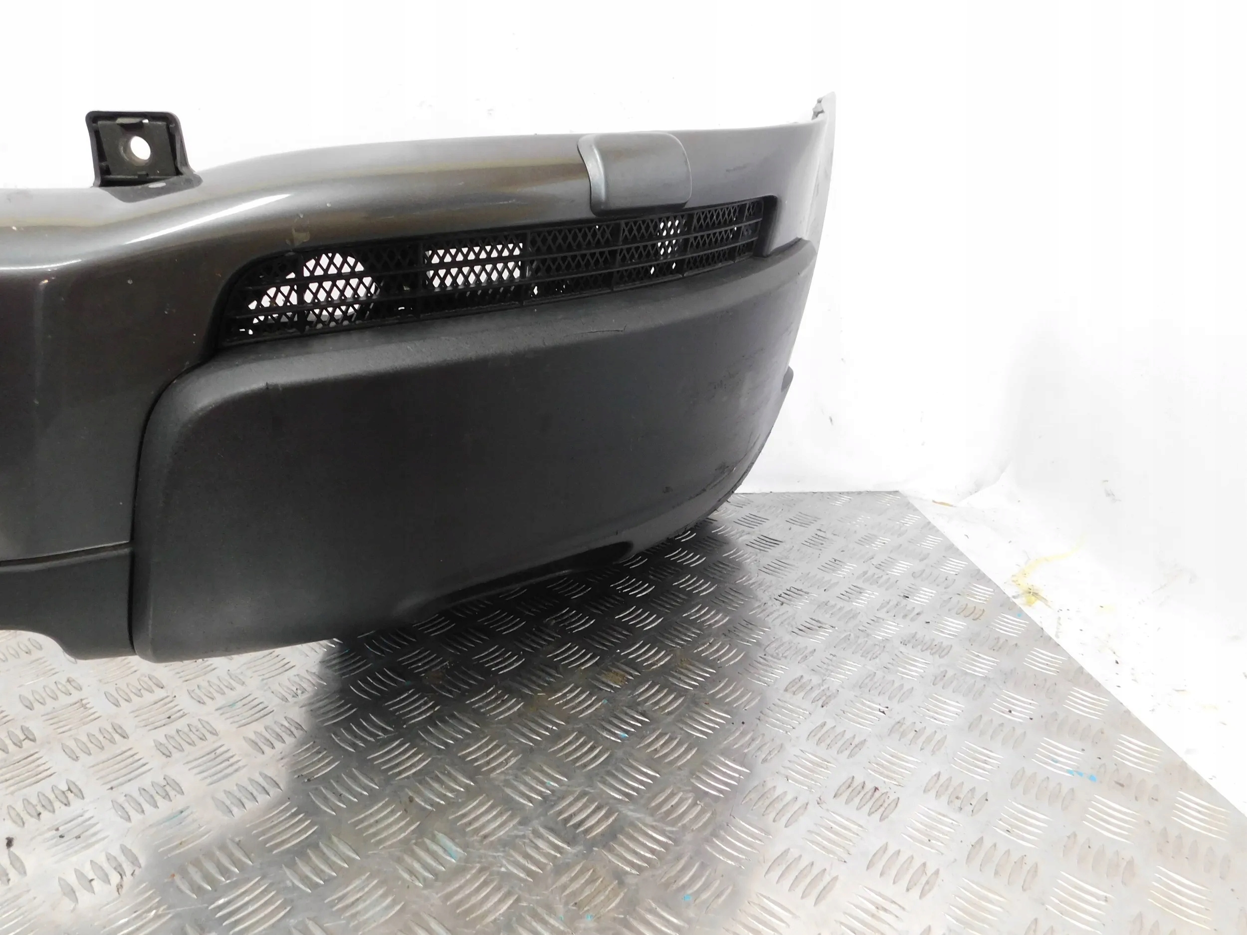 PREDNÝ NÁRAZNÍK VOLVO XC90