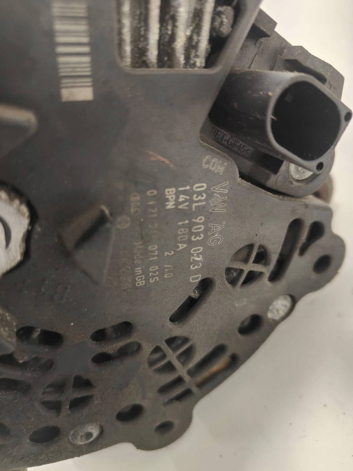 Volkswagen 1.6 tdi 03L903023D ALTERNÁTOR