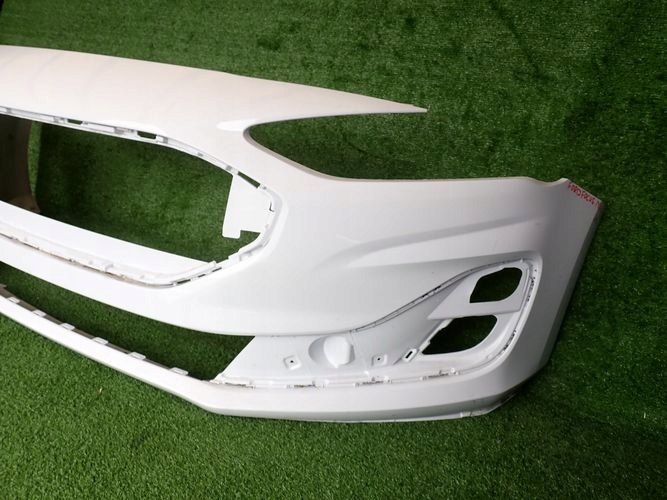 FORD FOCUS MK4 IV LIFT 21- PREDNÝ NÁRAZNÍK