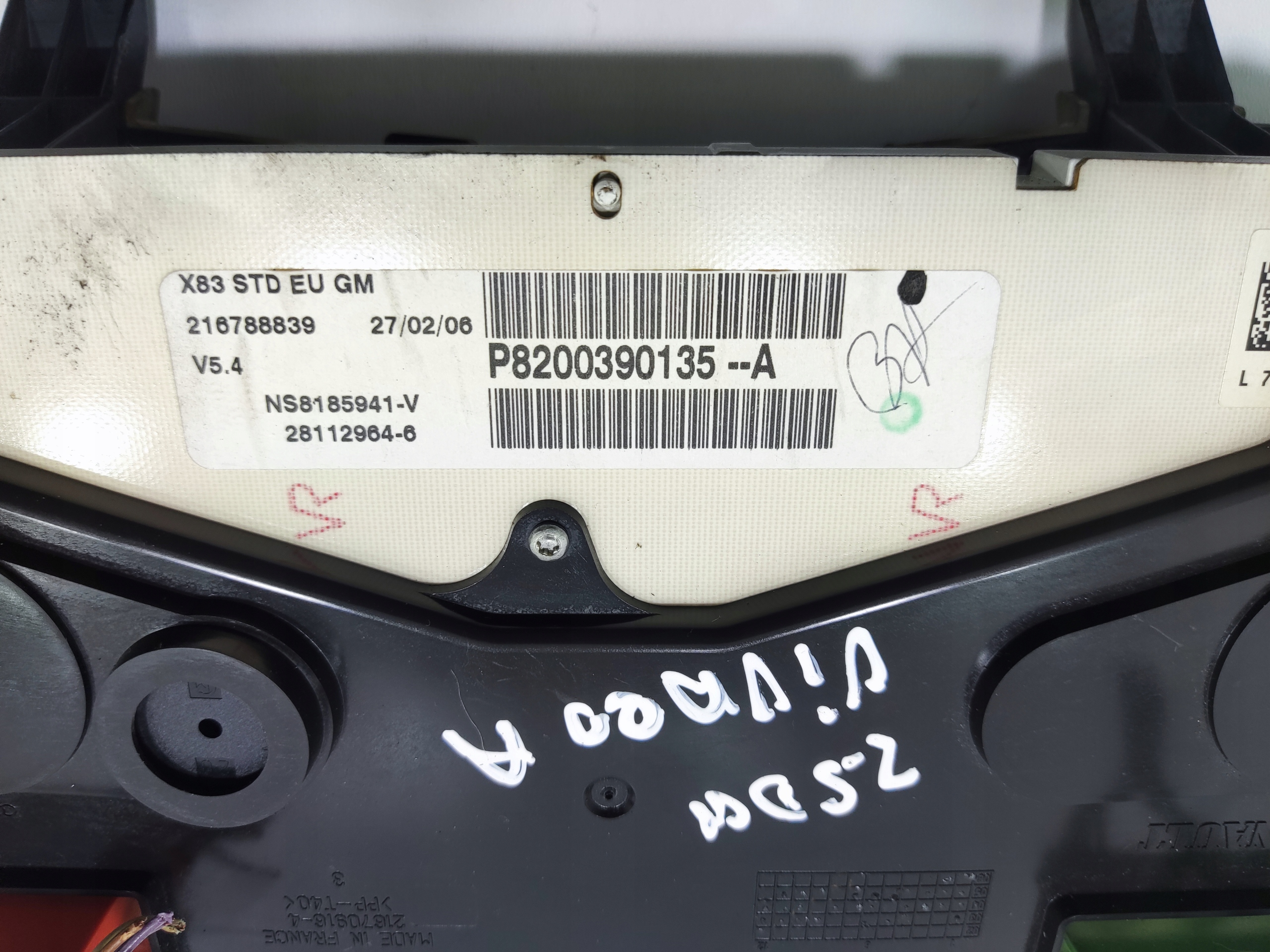 TACHOMETER BUDIKY RENAULT TRAFIC II VIVARO A 2.5 DCI P8200390135-A P8200390135 01-06