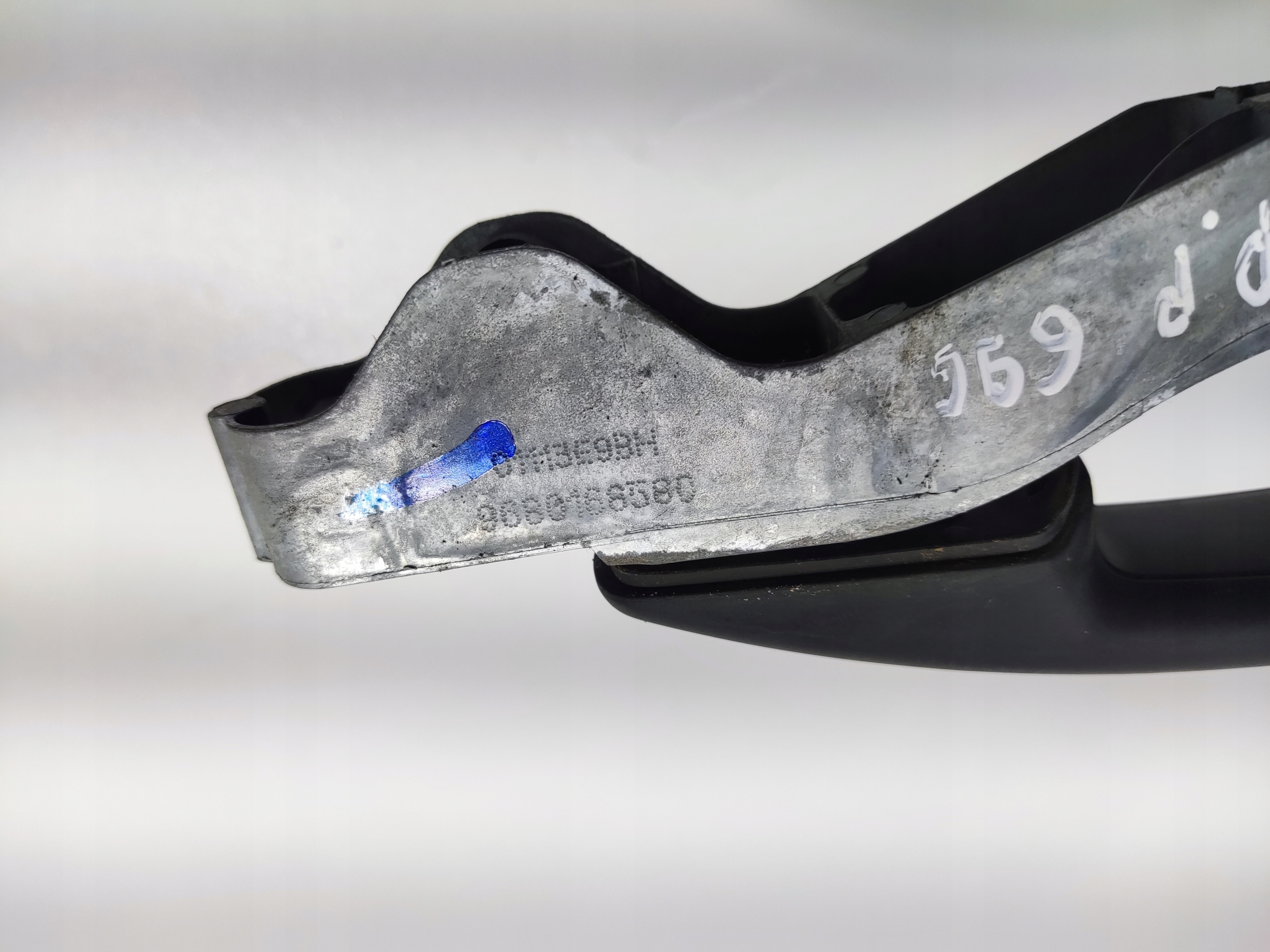 KLUCKA PRAVYCH PREDNYCH DVERI BERLINGO PARTNER III 2008-2018