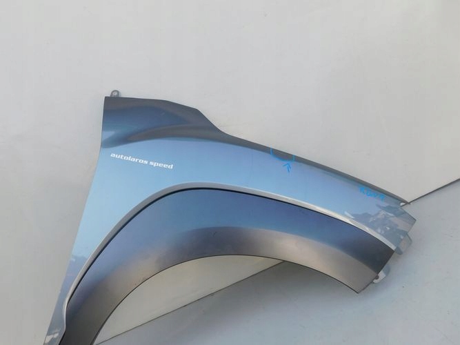 HYUNDAI KONA 17- PRAVY PREDNY BLATNIK