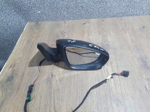 VW JETTA 5C 010- PRAVE ZRKADLO 7 PIN VW JETTA 5C 010- PRAVE ZRKADLO 7 PIN