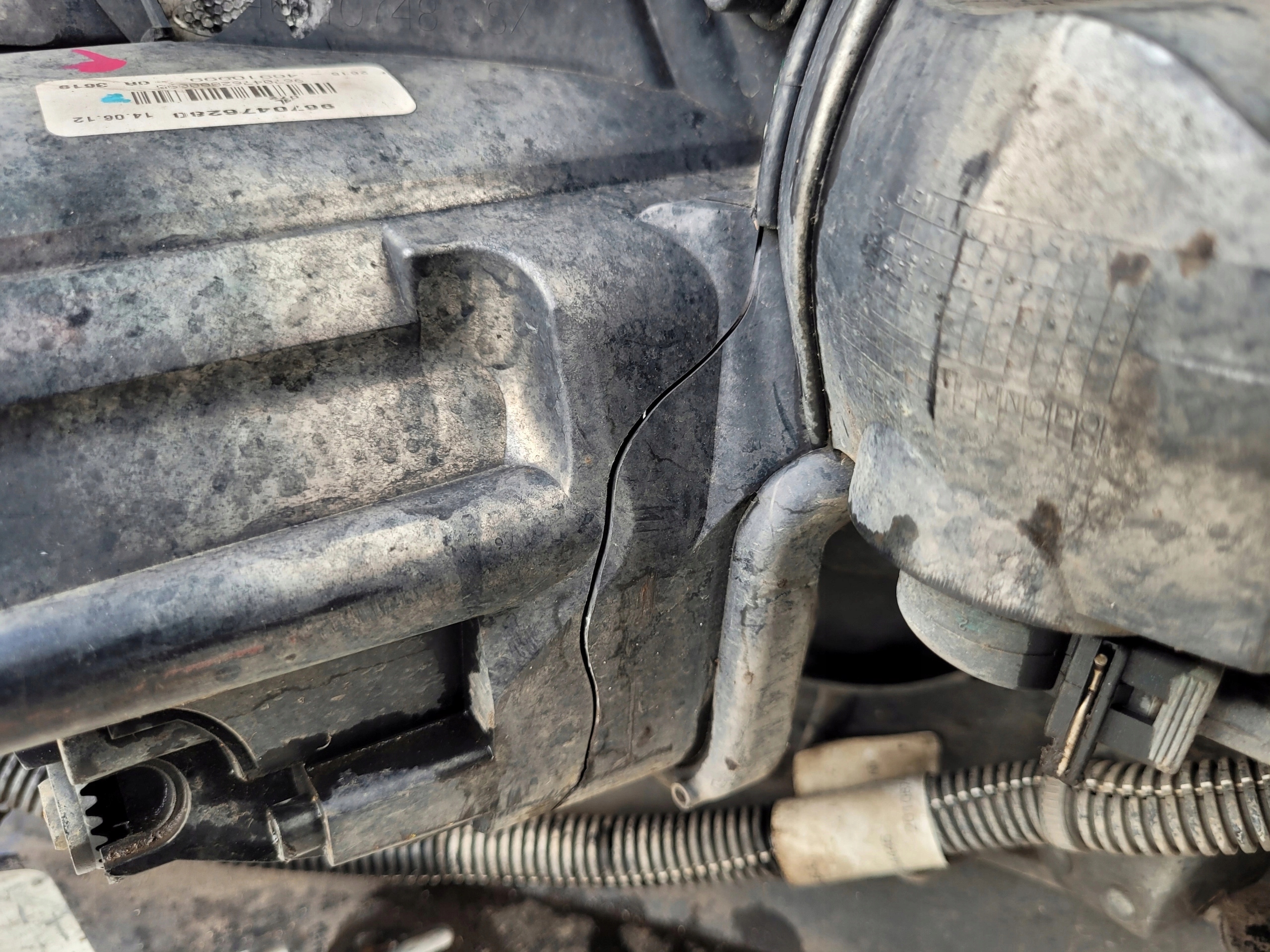 PEUGEOT 508 PREDNÝ NÁRAZNÍK