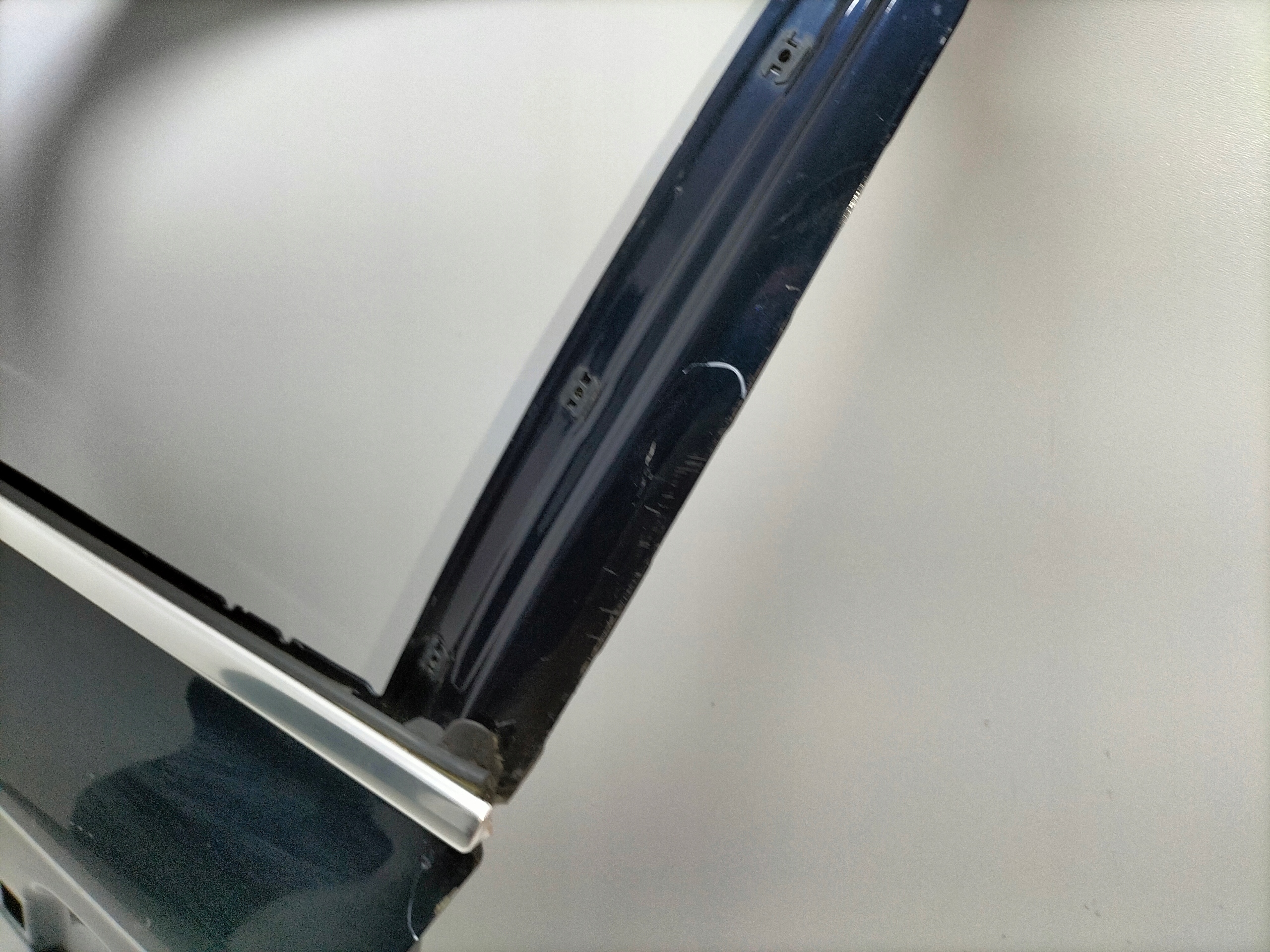 LAVE PREDNE DVERE AUDI A4 B8 07-