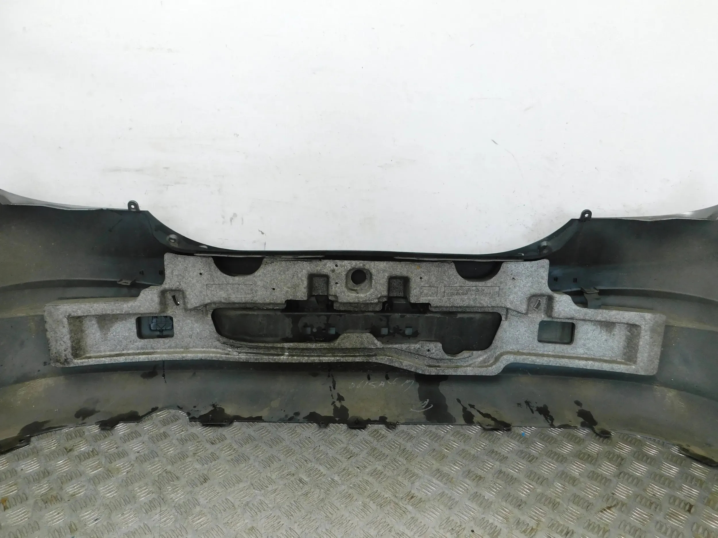 ZADNÝ NÁRAZNÍK HYUNDAI I30 HB 07-
