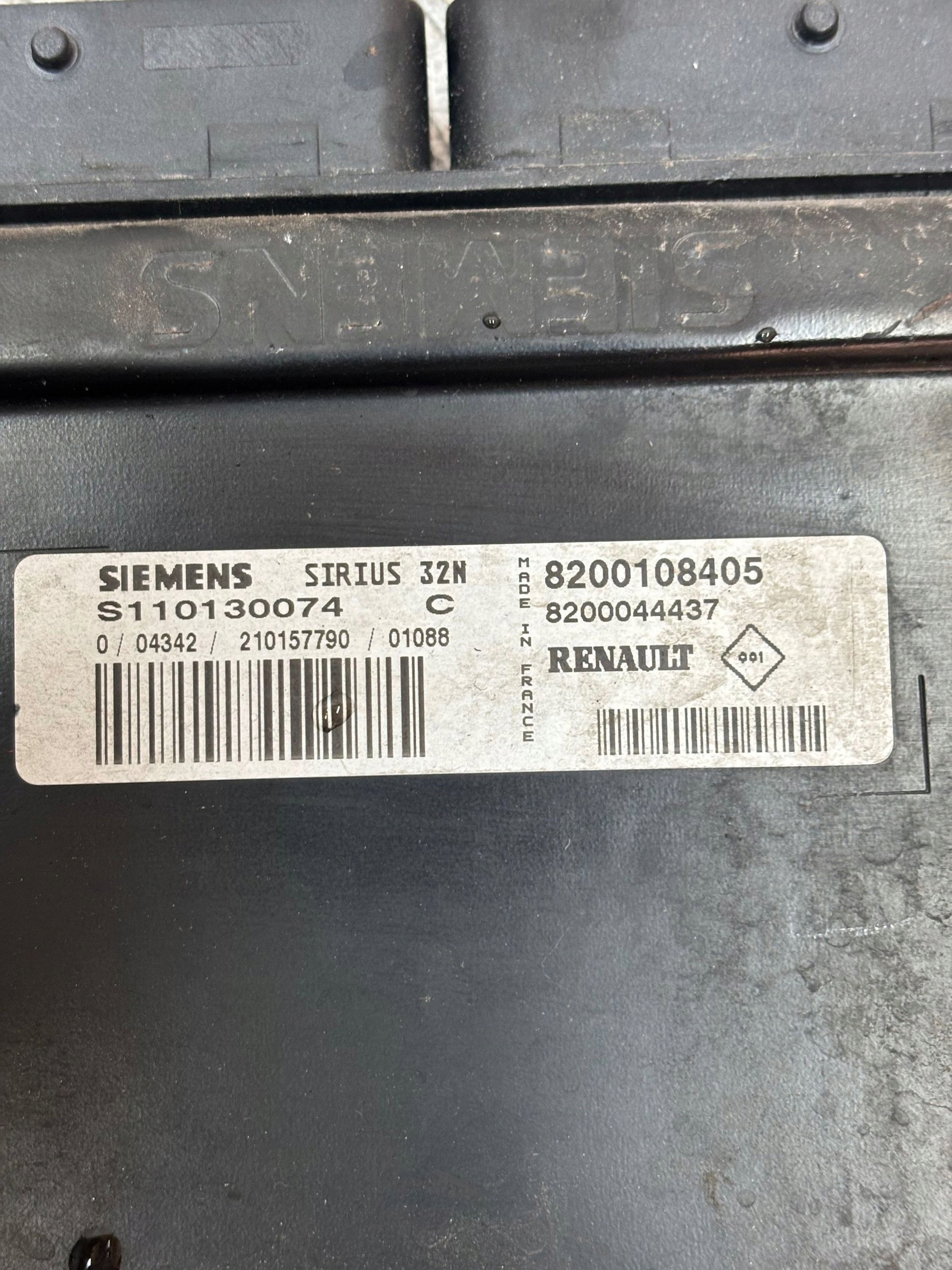 RIADIACA JEDNOTKA MOTORA 8200108405 RENAULT CLIO 1.4