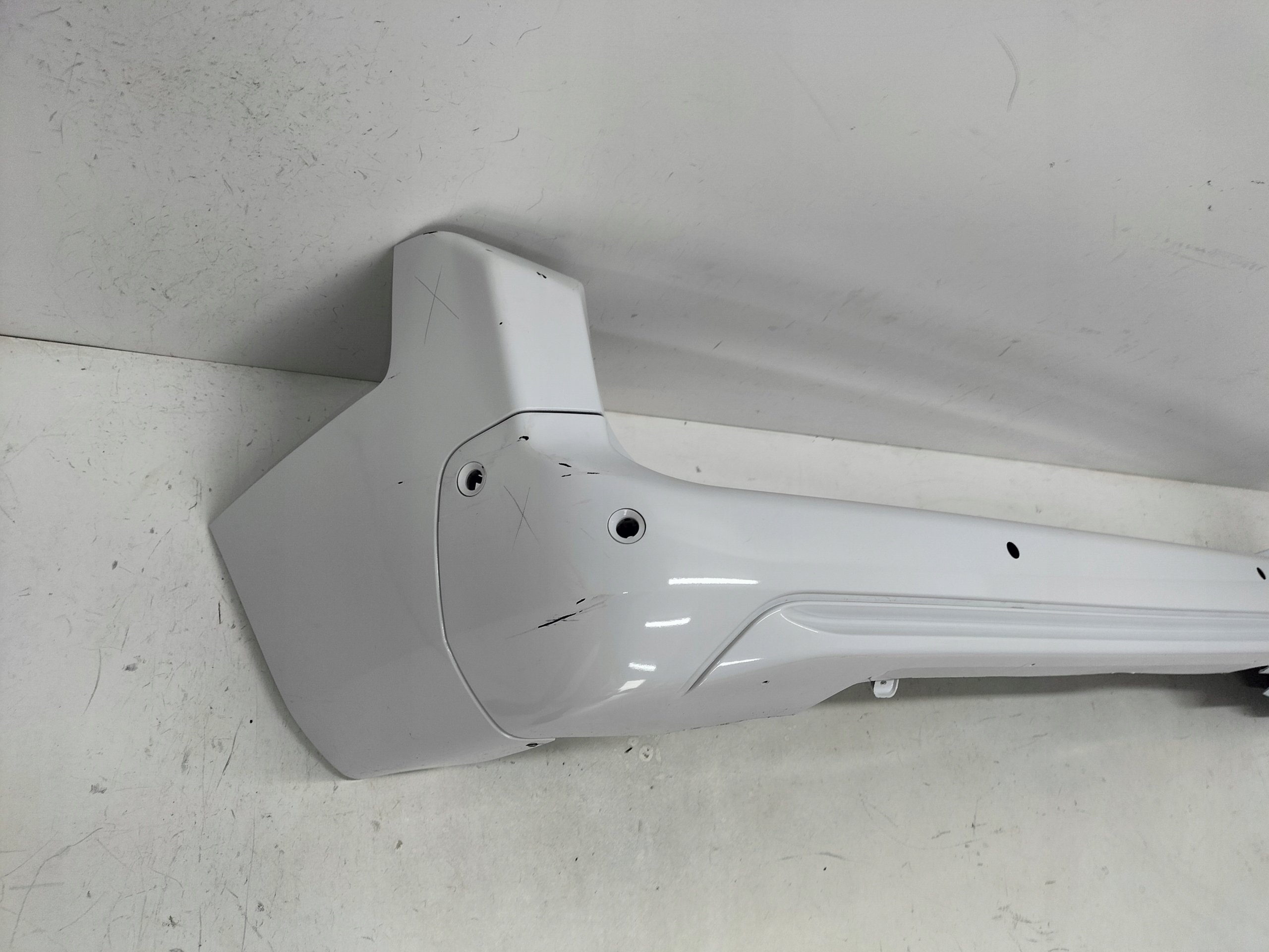 ZADNÝ NÁRAZNÍK CITROEN BERLINGO PARTNER IV 18- RIFTER 18-