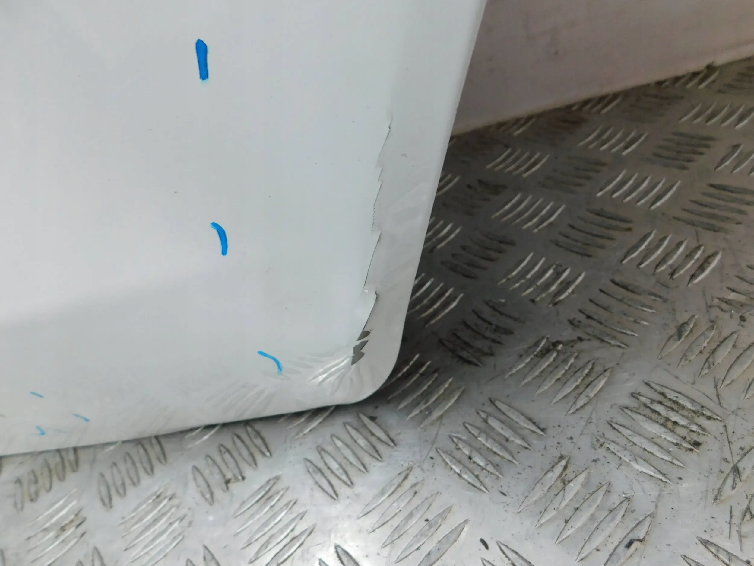 LAVE ZADNE DVERE TOYOTA YARIS III 11-