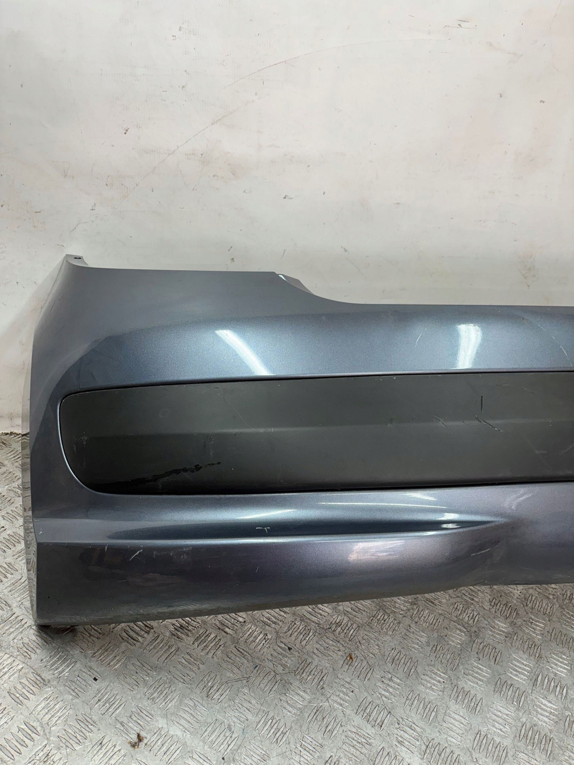 ZADNÝ NÁRAZNÍK PEUGEOT 207 HB