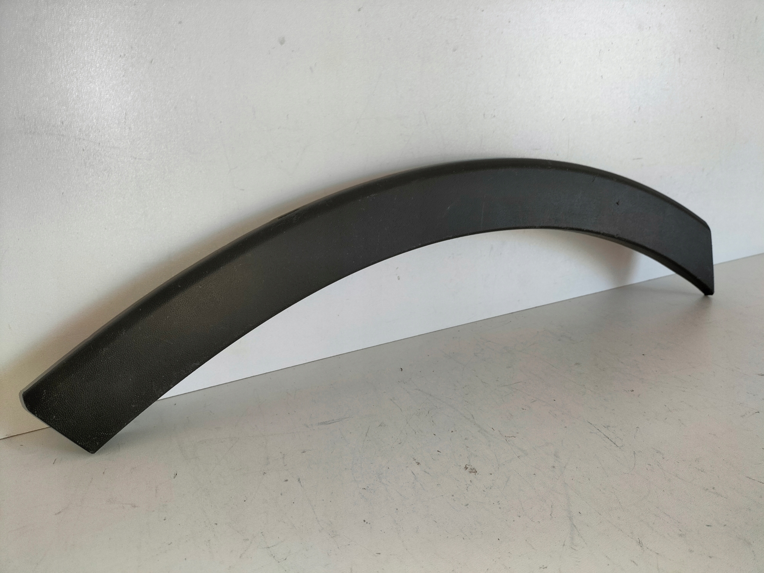 LISTA PREDNEHO NARAZNIKA LAVA VW GOLF 8 VIII 20-24 ALLTRACK