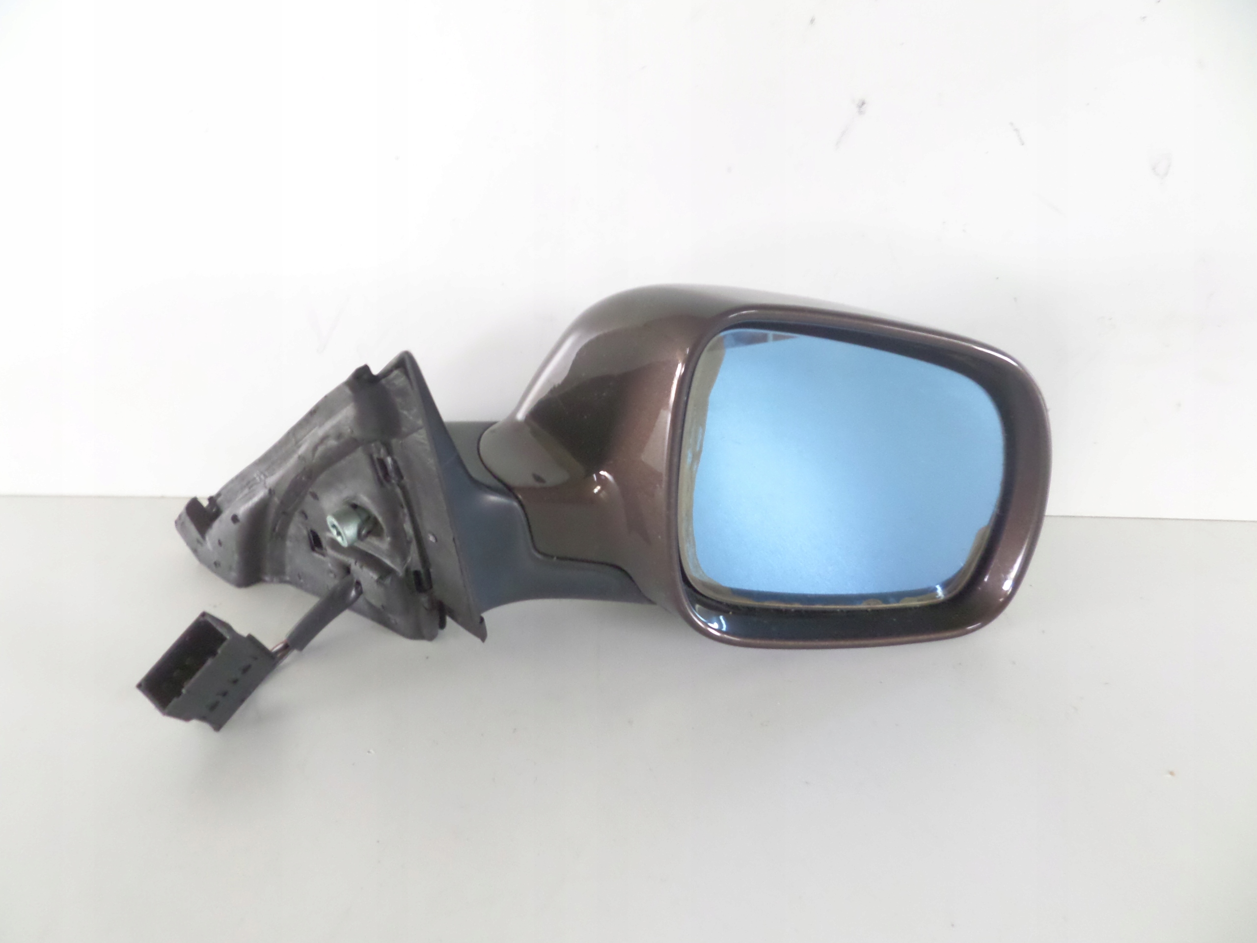 PRAVE ZRKADLO ELEKTRICKÉ AUDI A3 8L 96-03