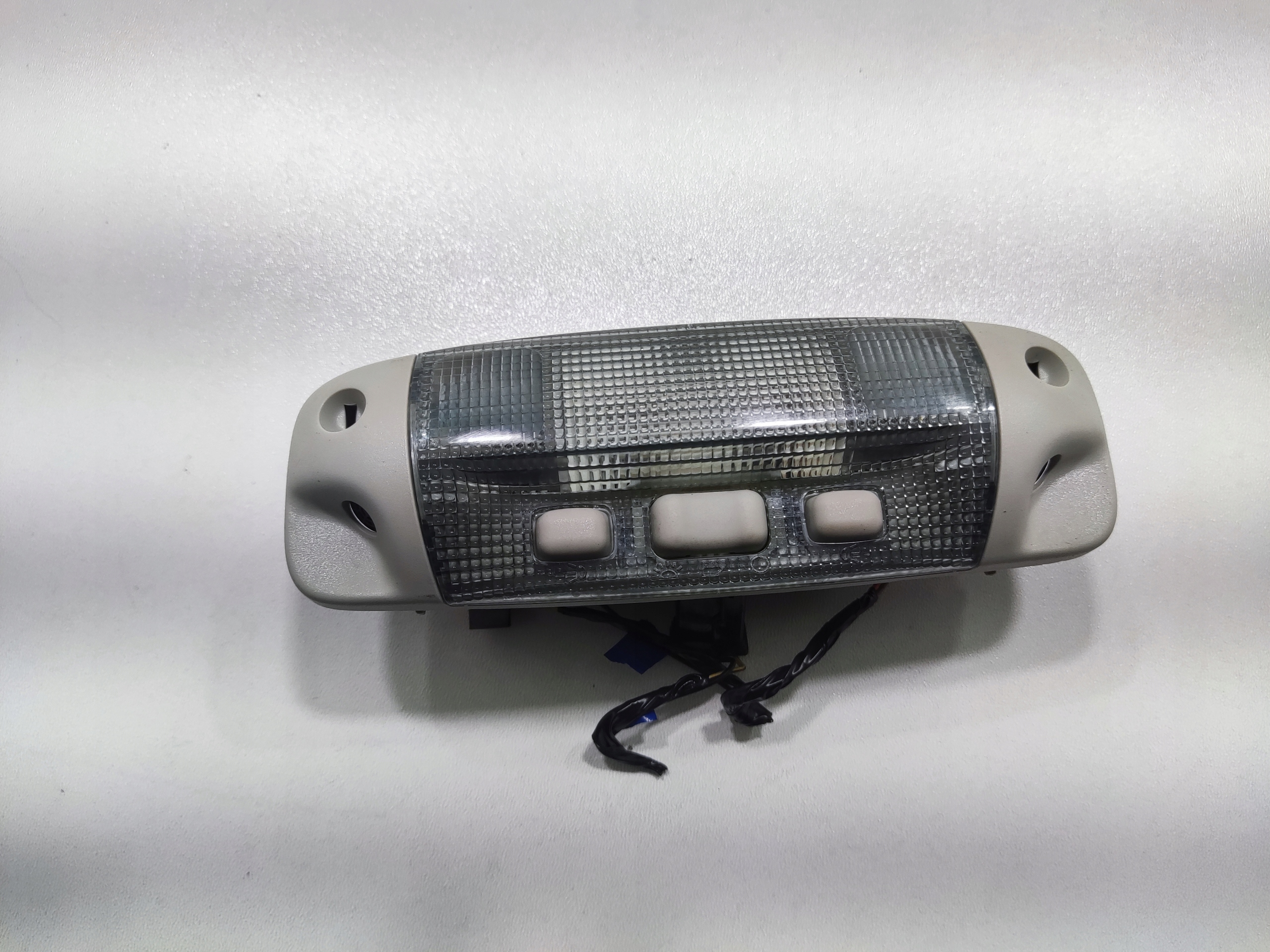 OSVETLENIE INTERIERU PODSUFITKI FORD RANGER IV V AB39-15K609-AA 12-18