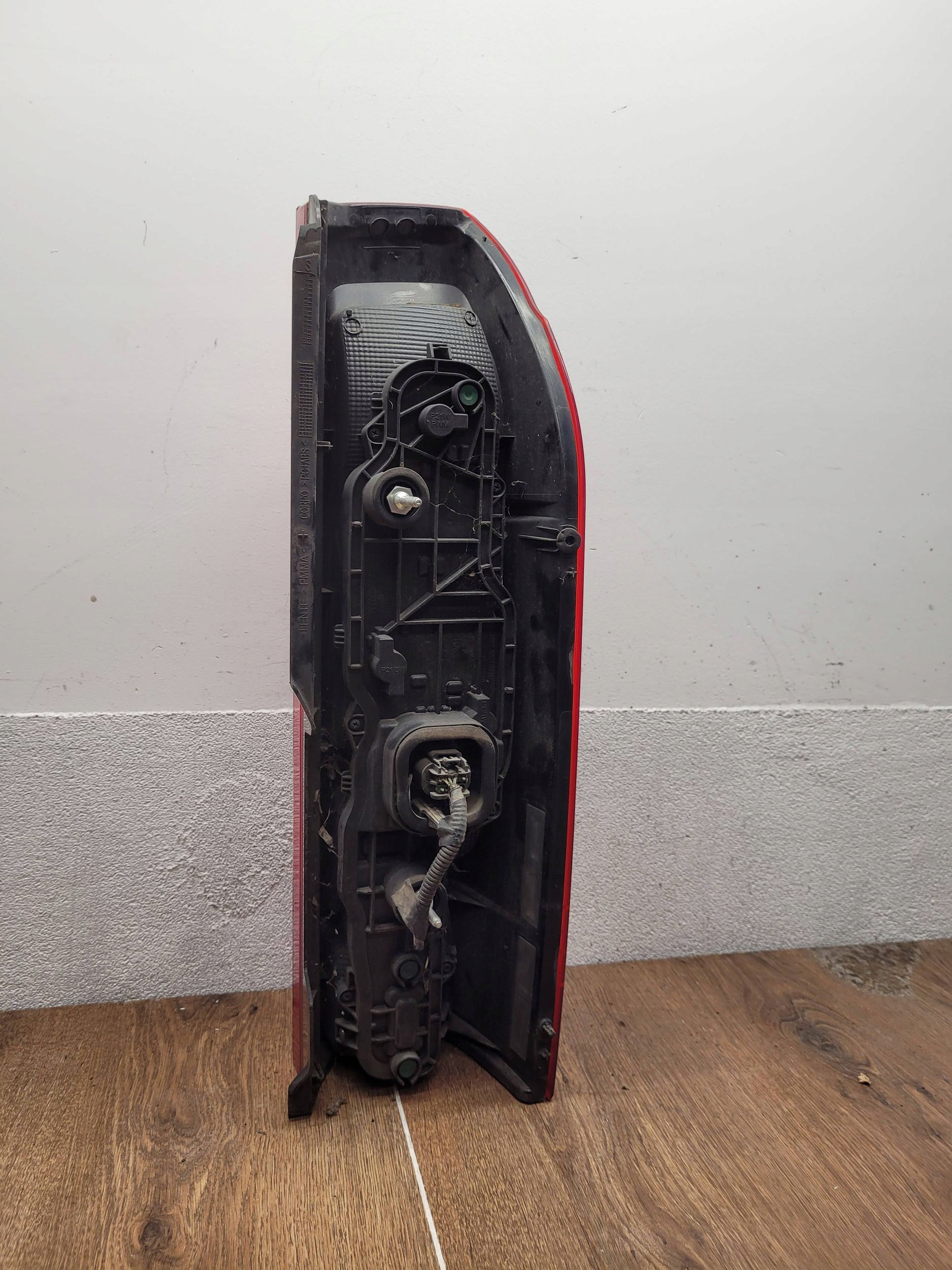 Peugeot Boxer jumper ducato lift 02062099900010 ĽAVÉ ZADNÉ SVETLO