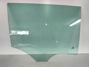 ZADNE SKLO PRAVA FORD C-MAX CMAX II 11- GRAND ZADNE SKLO PRAVA FORD C-MAX CMAX II 11- GRAND