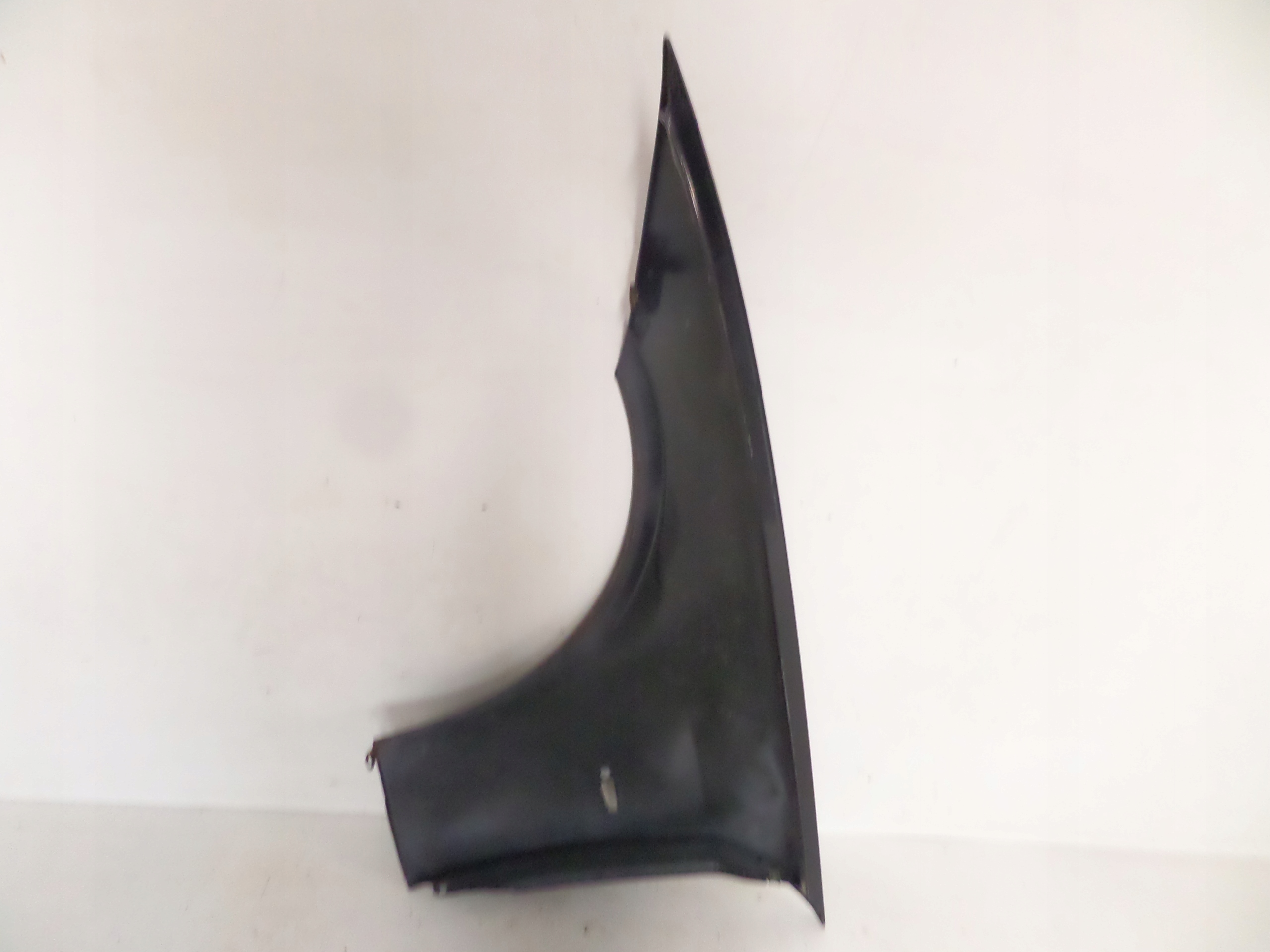 PRAVY PREDNY BLATNIK BMW 3 E90 E91 04-12